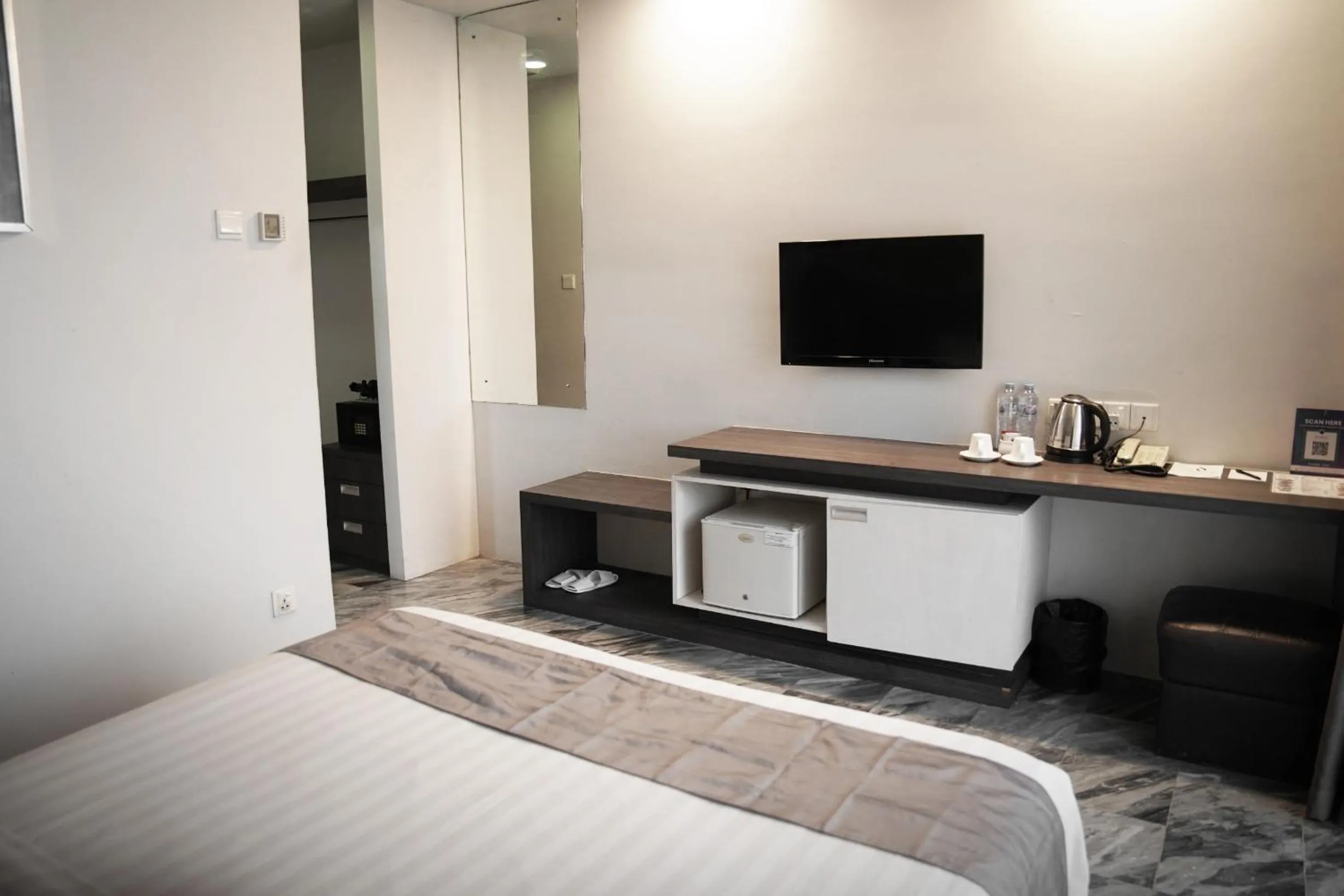 Bedroom, Bed in Dreamtel Jakarta
