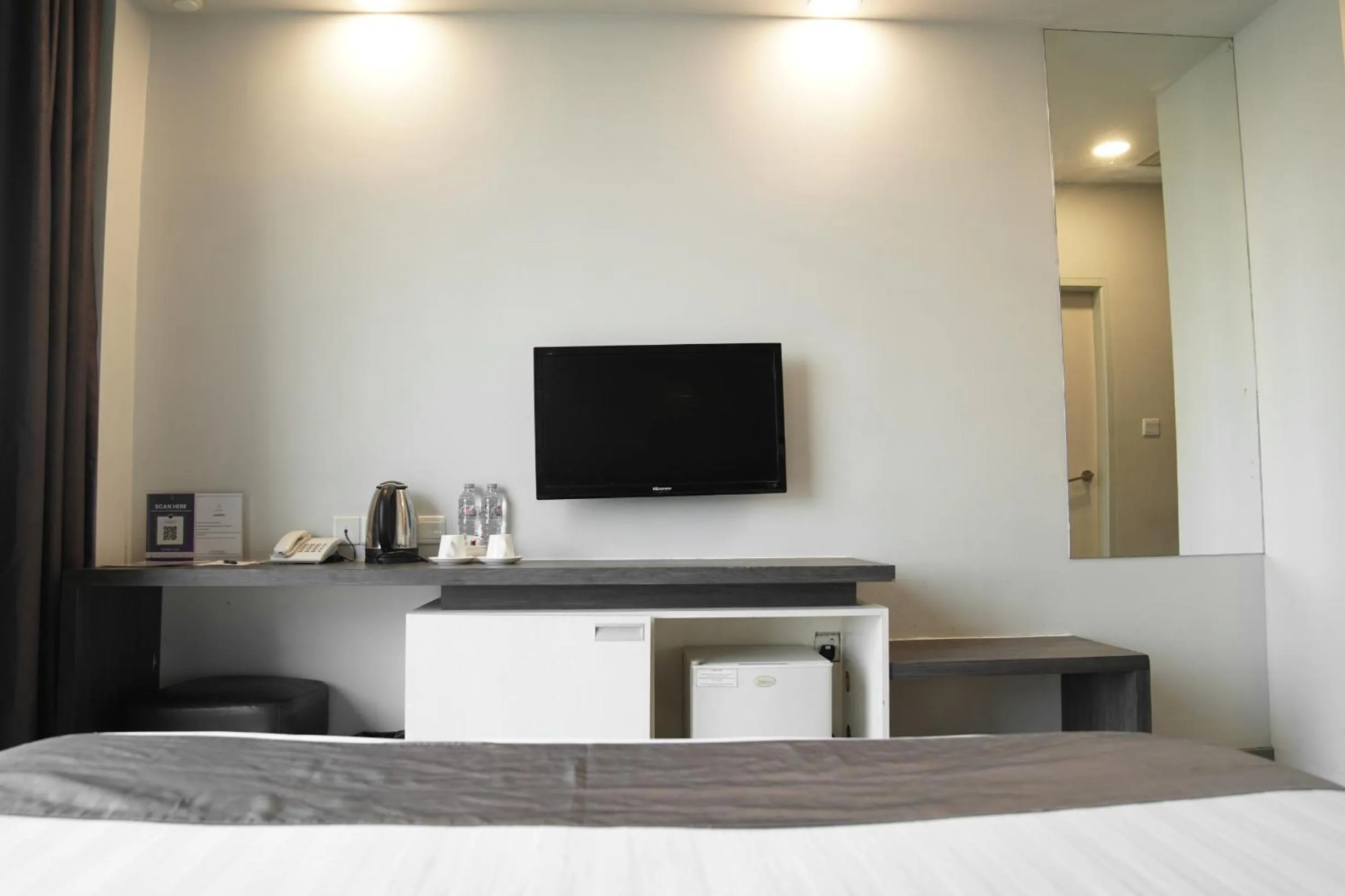 Bedroom, Bed in Dreamtel Jakarta