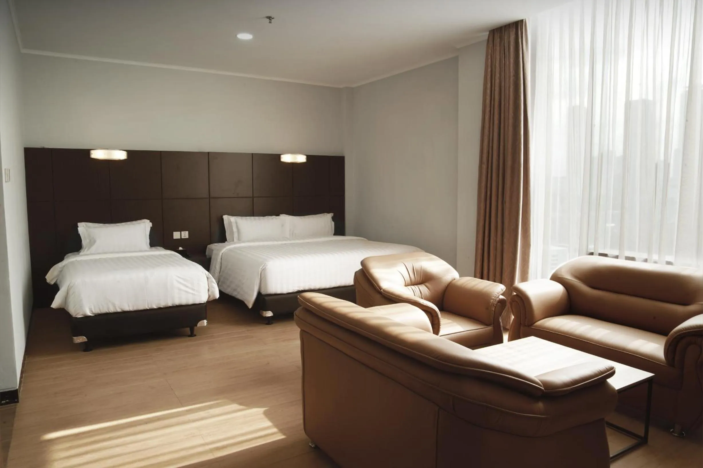 Bed in Dreamtel Jakarta