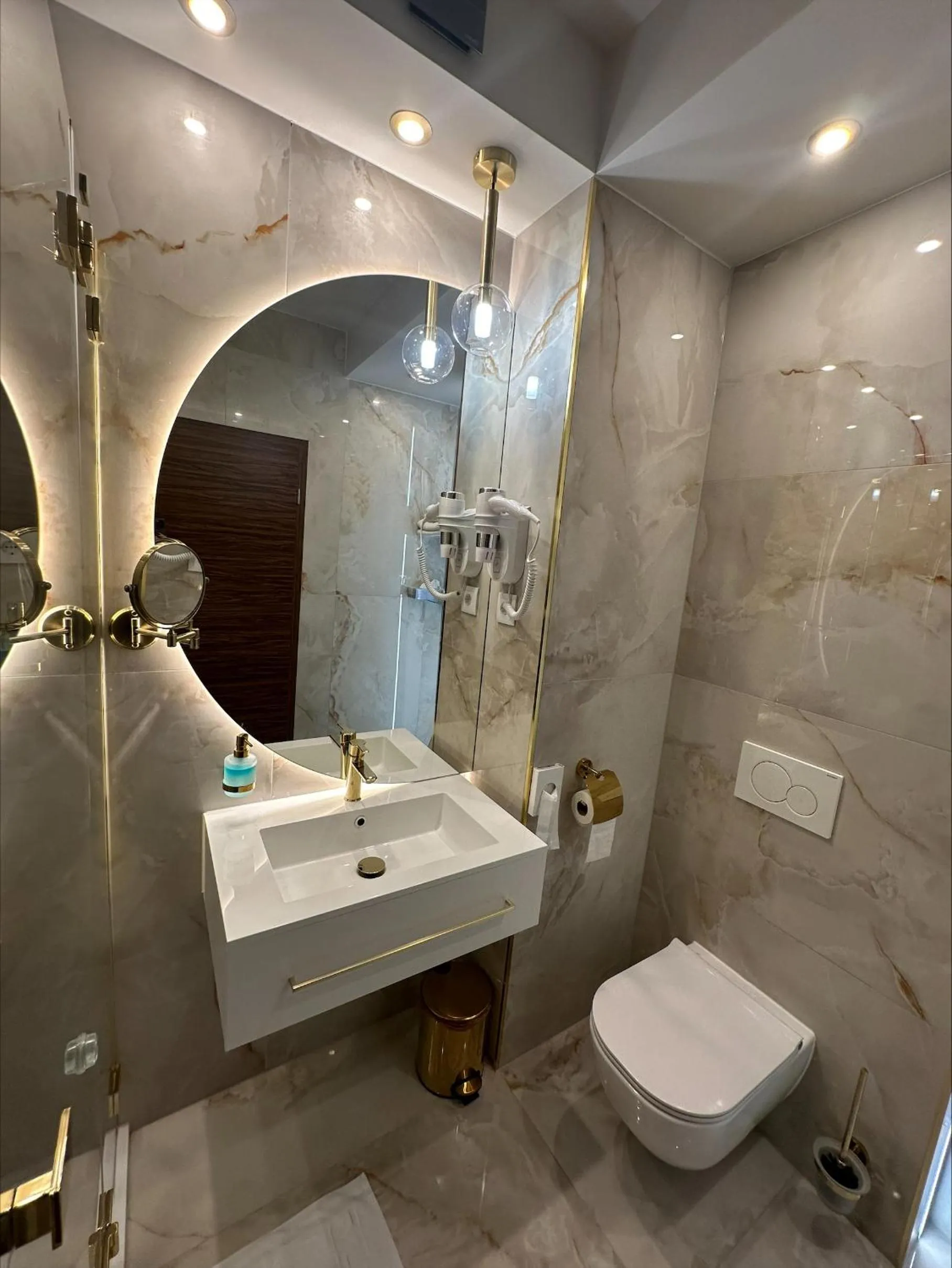 Simbad Hotel & Bar Superior