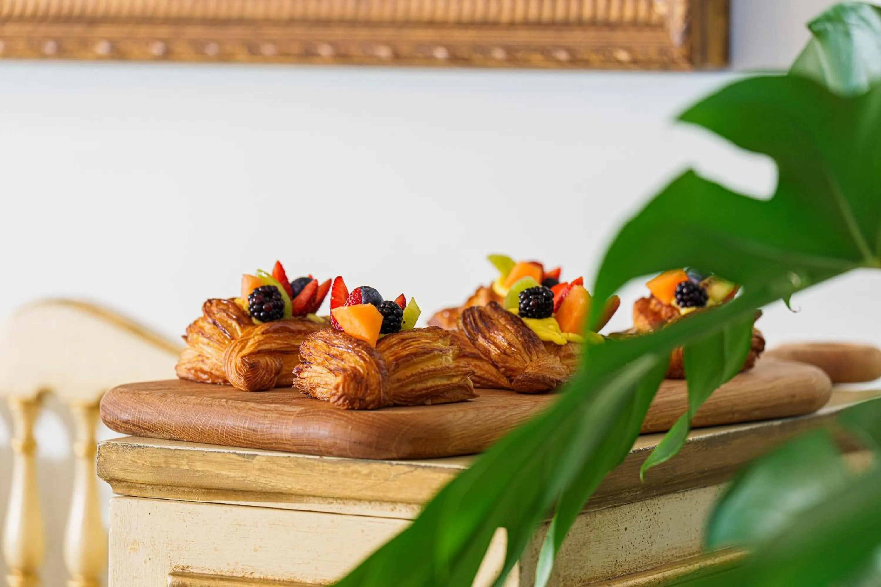 Buffet breakfast in Palazzo Manzi Terme & Spa