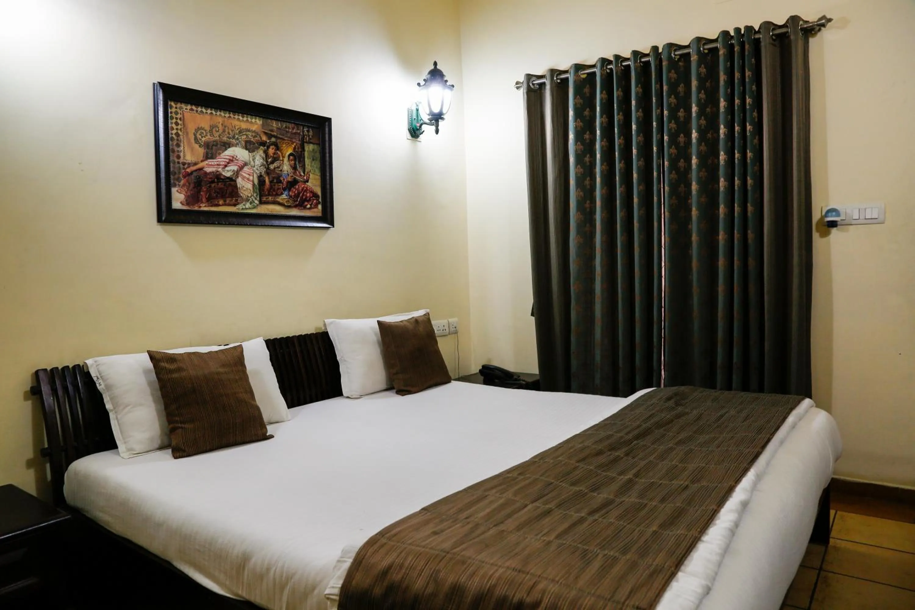 room service in The Colonial Manek Manor By SAH