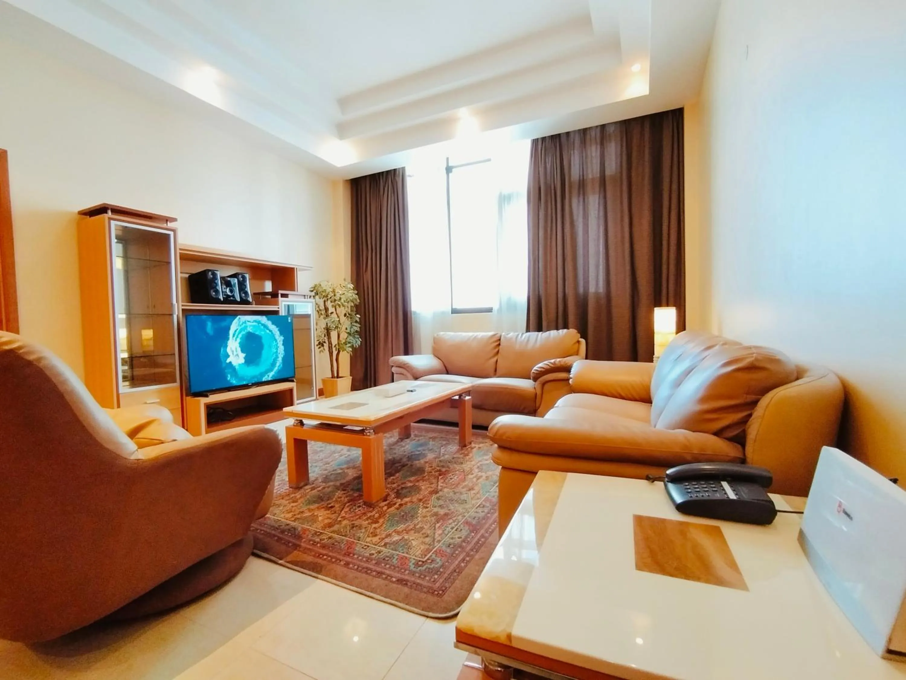 Communal lounge/ TV room in Elite Tower