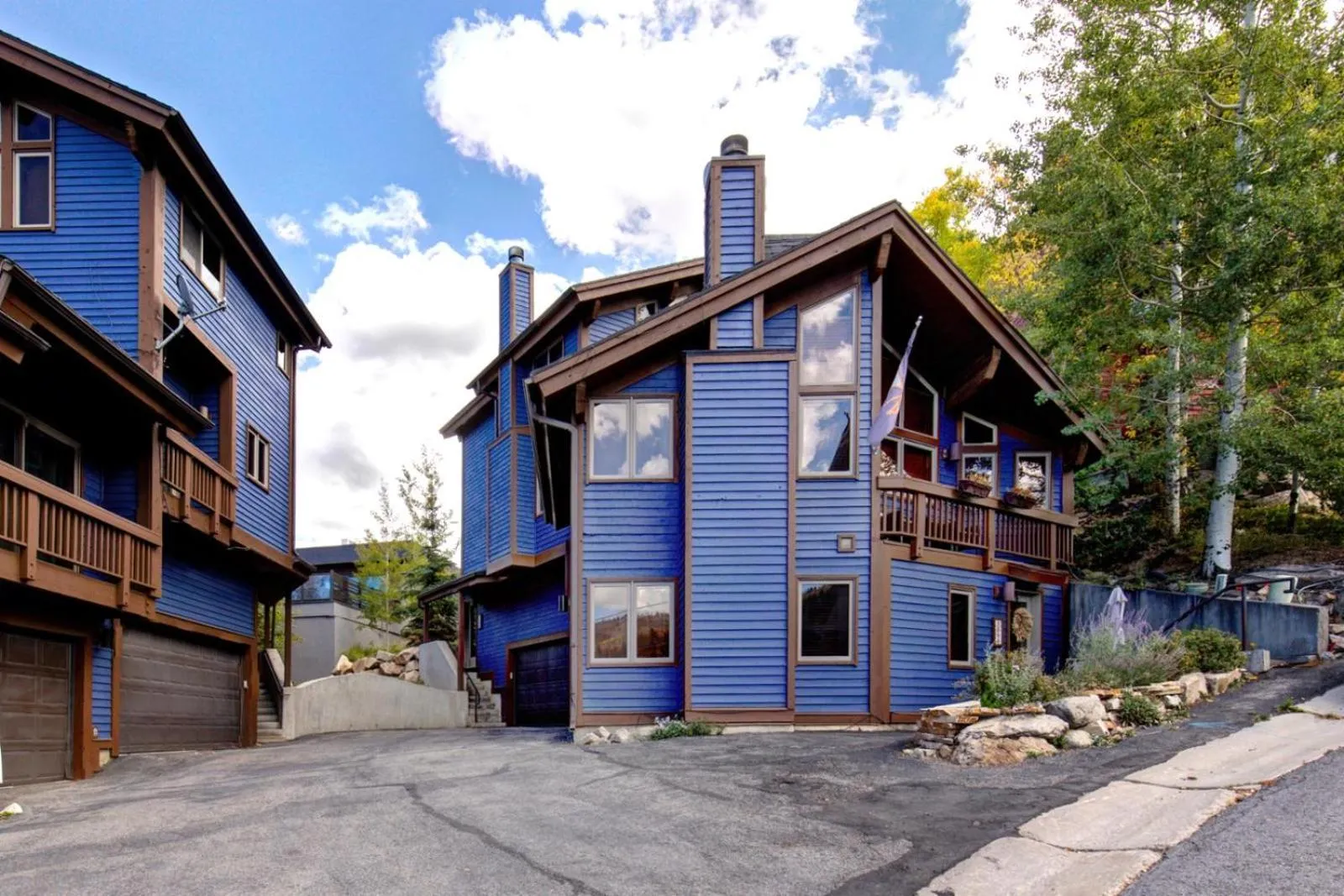 Other in KBM Resorts FREE CAR Walk to Main St Private Hot Tub POA-504B