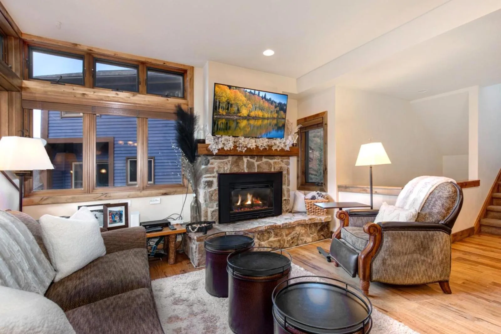 Living room in KBM Resorts FREE CAR Walk to Main St Private Hot Tub POA-504B