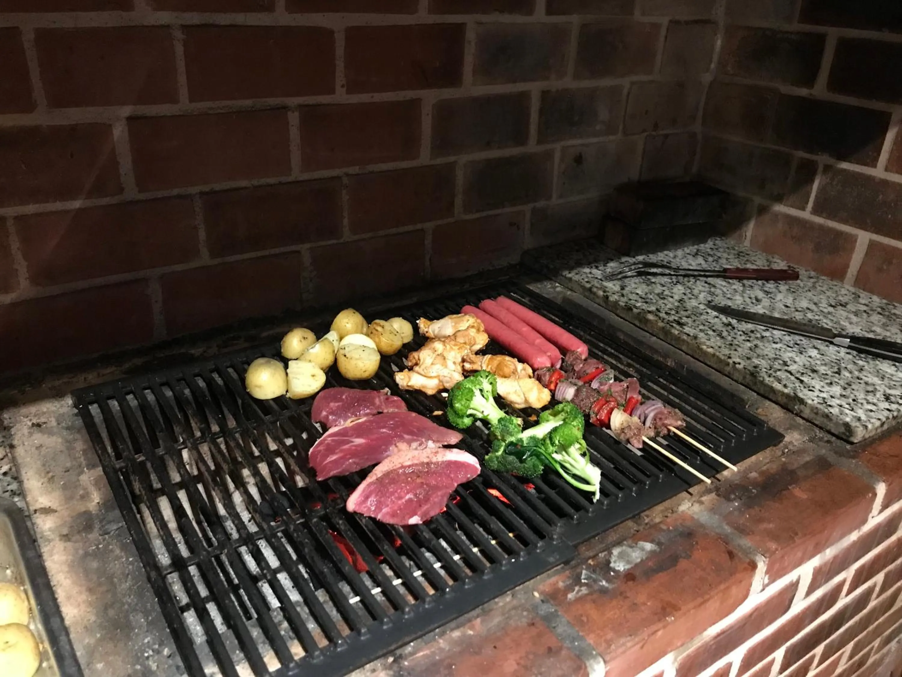 Restaurant/places to eat in casaJOMO Art, Food & Music B&B