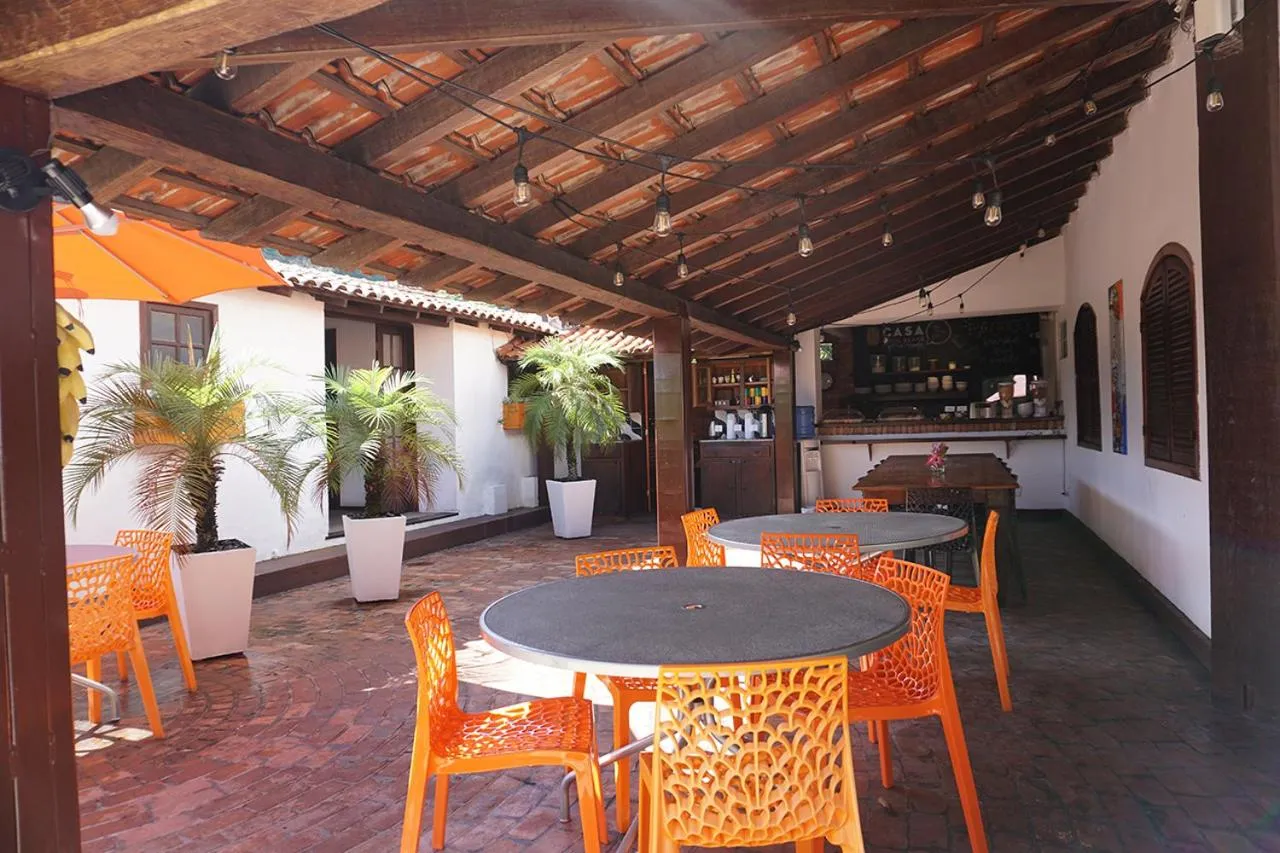 Dining area in casaJOMO Art, Food & Music B&B