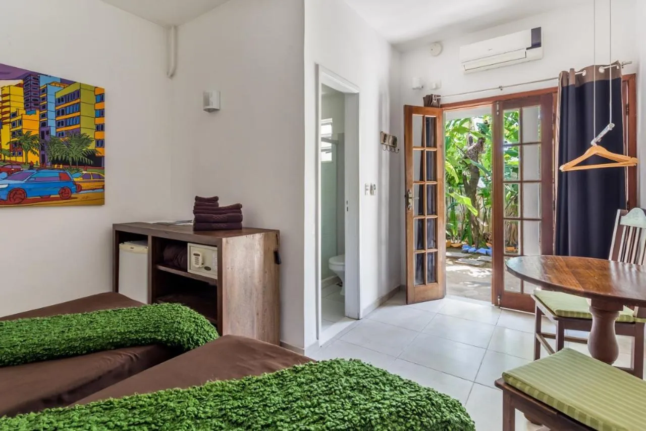 Photo of the whole room, Bed in casaJOMO Art, Food & Music B&B