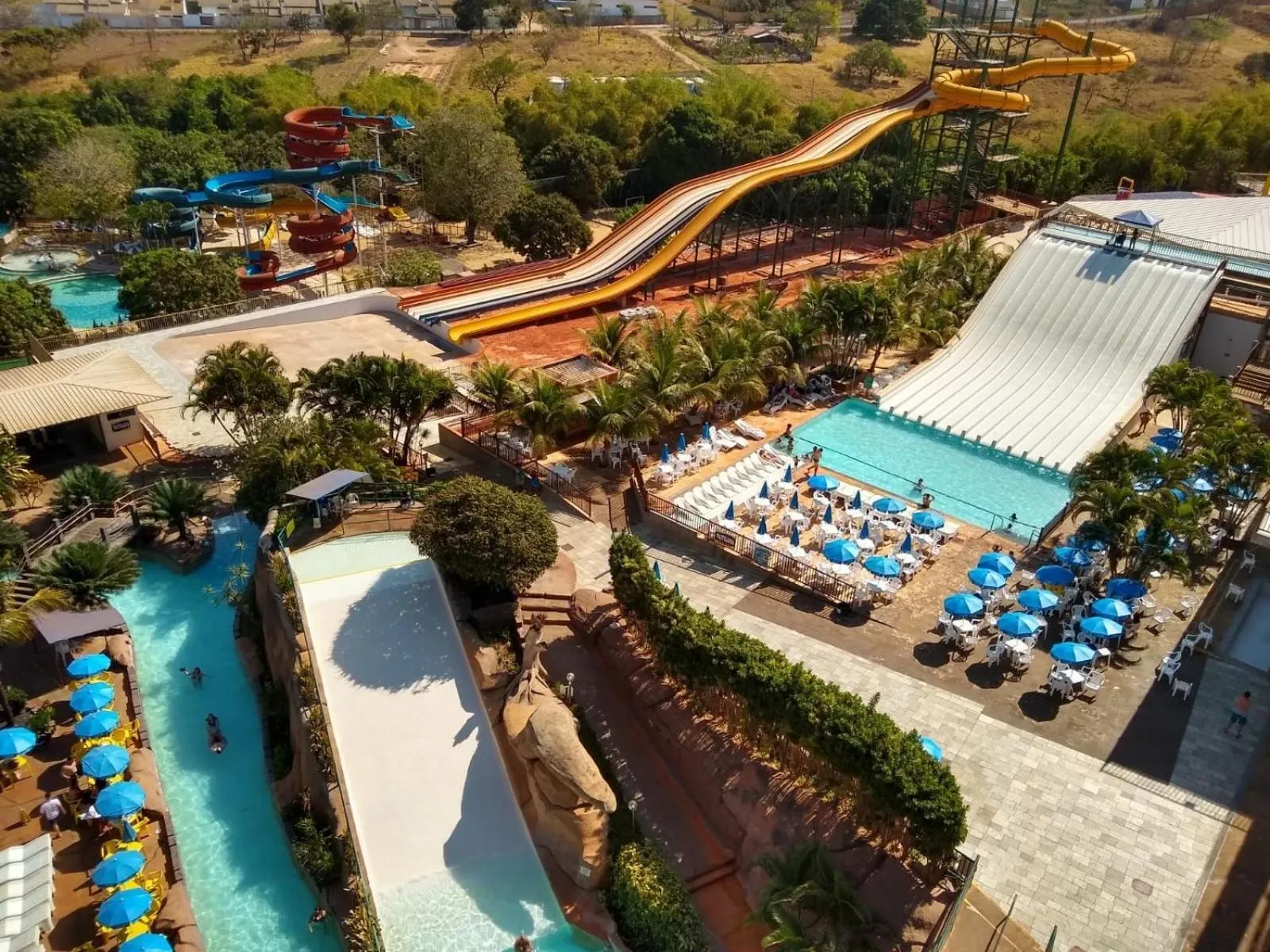 Day in Piazza diRoma