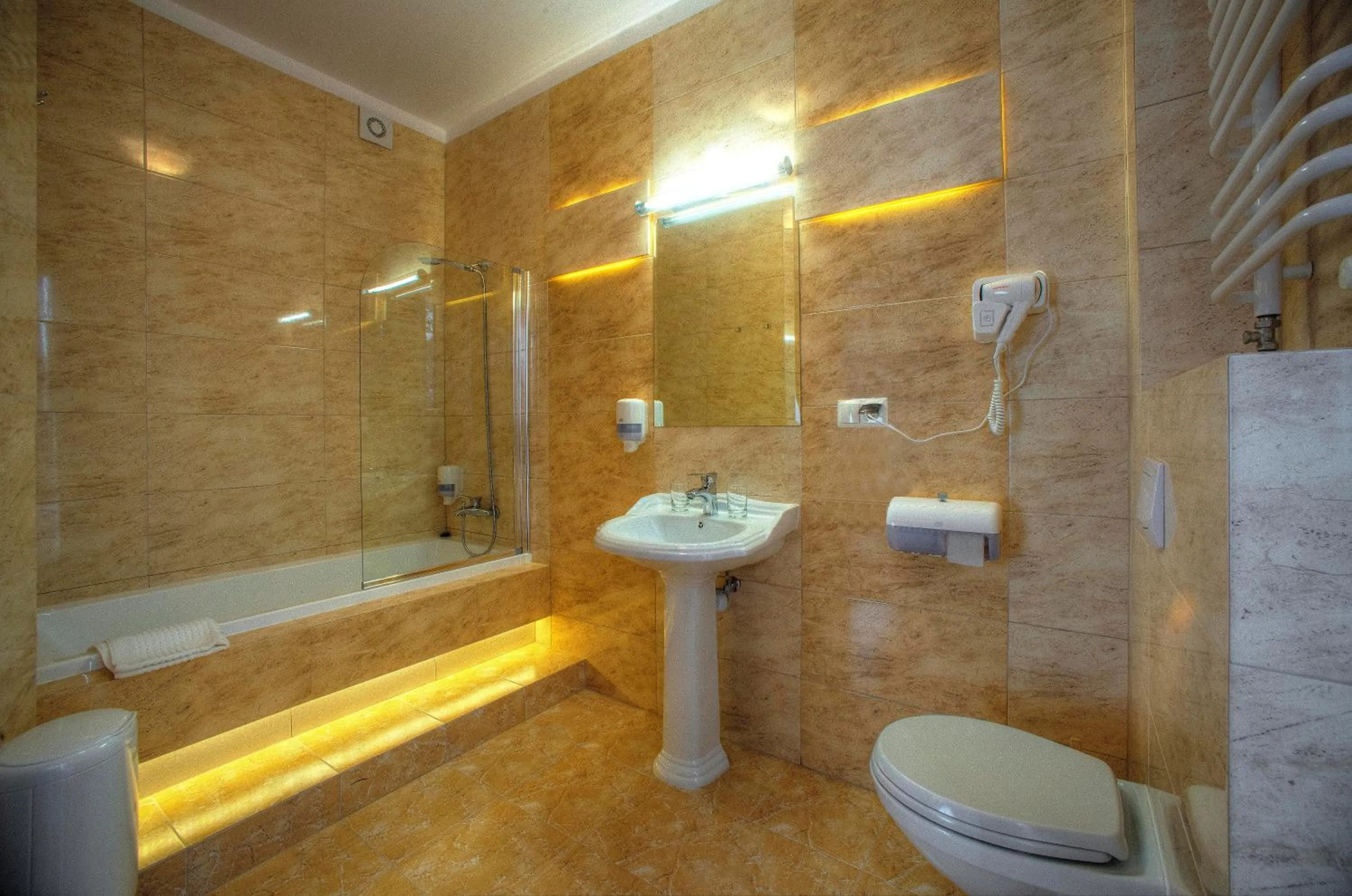 Photo of the whole room in Hotel Łańcut