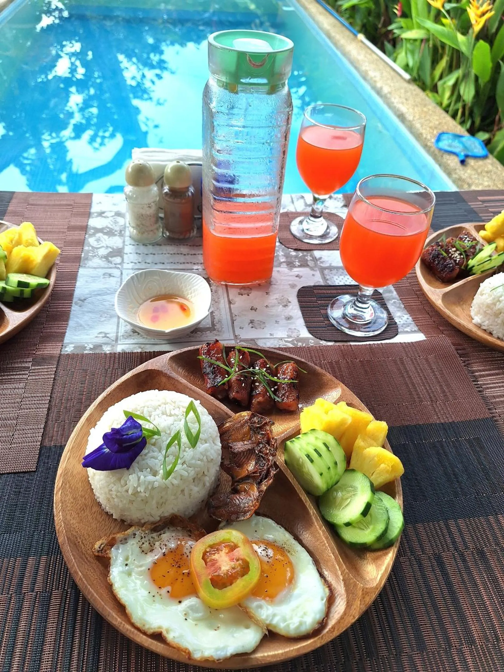 Casas de Ruumar Bed and Breakfast-Bar-Two rooms for family available