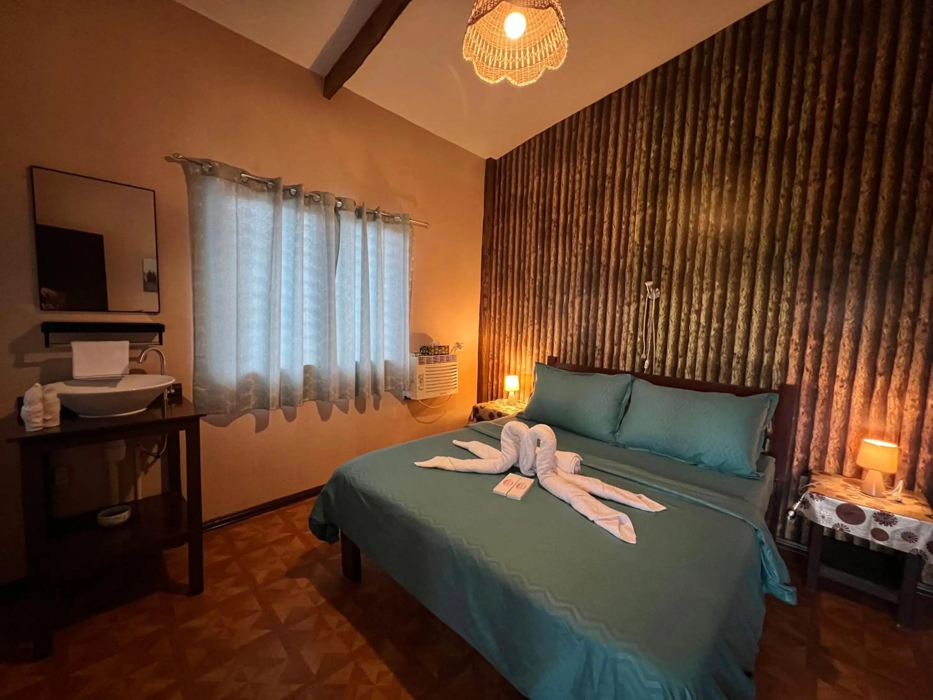 Bed in Ruumar B&B-Islandhopping-Starlink available