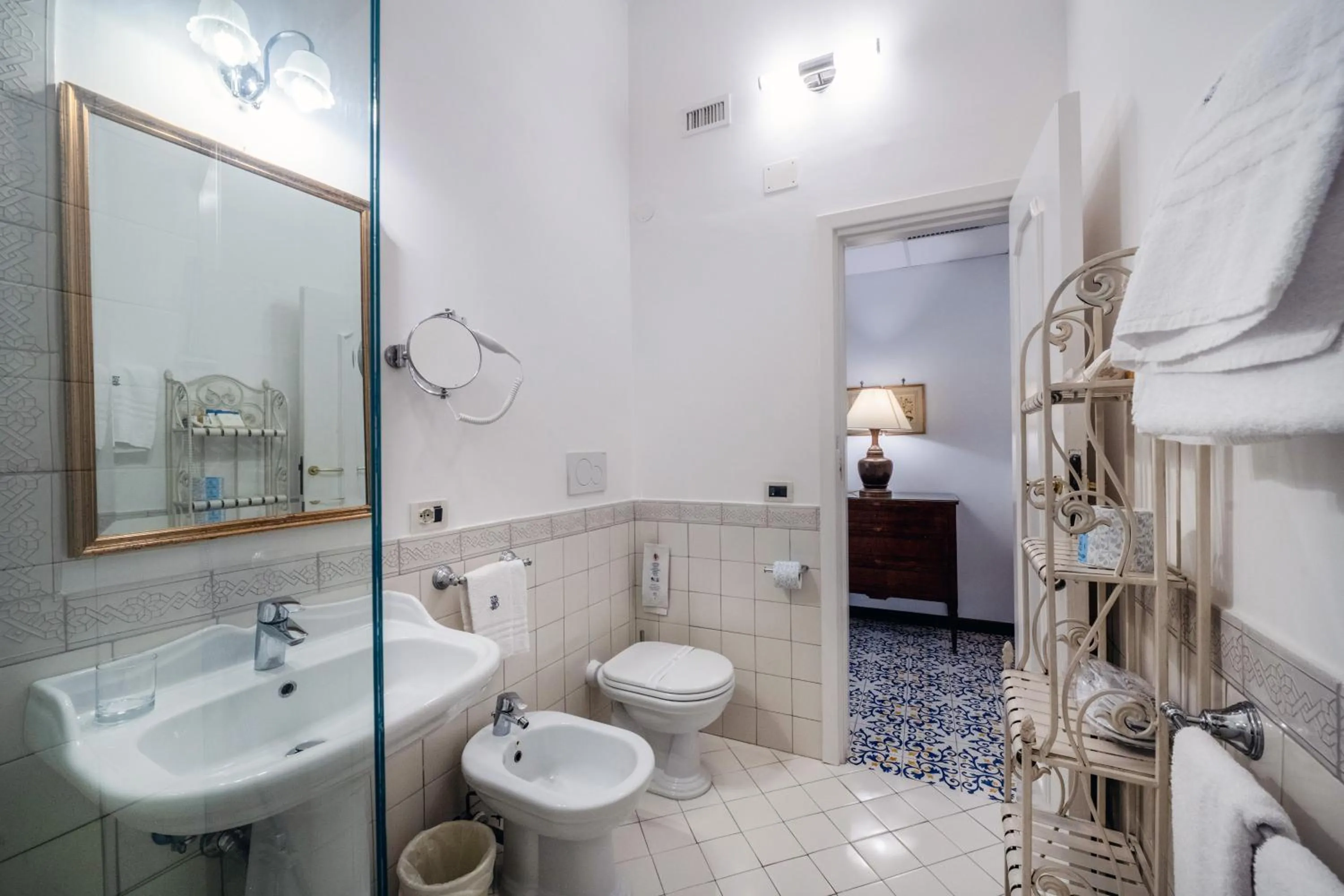 Toilet in Hotel Belvedere