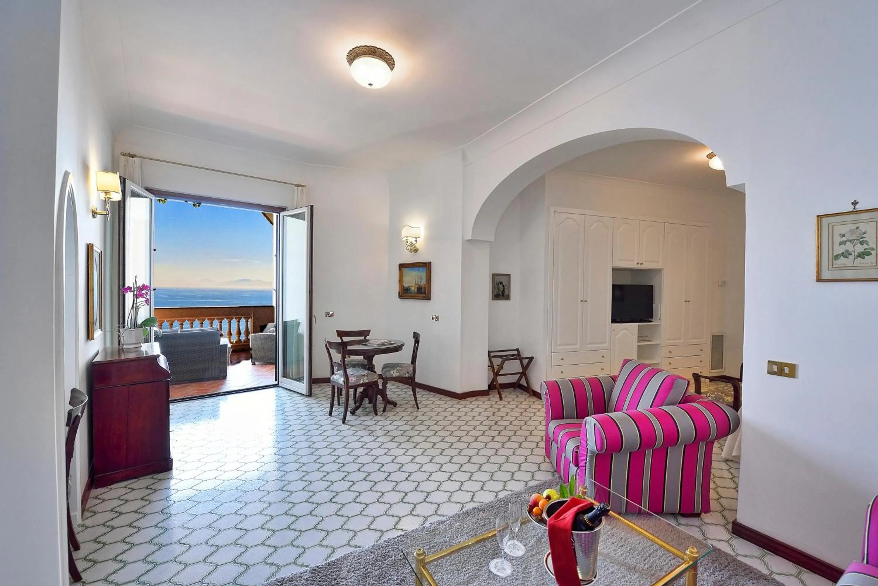 Photo of the whole room in Hotel Belvedere