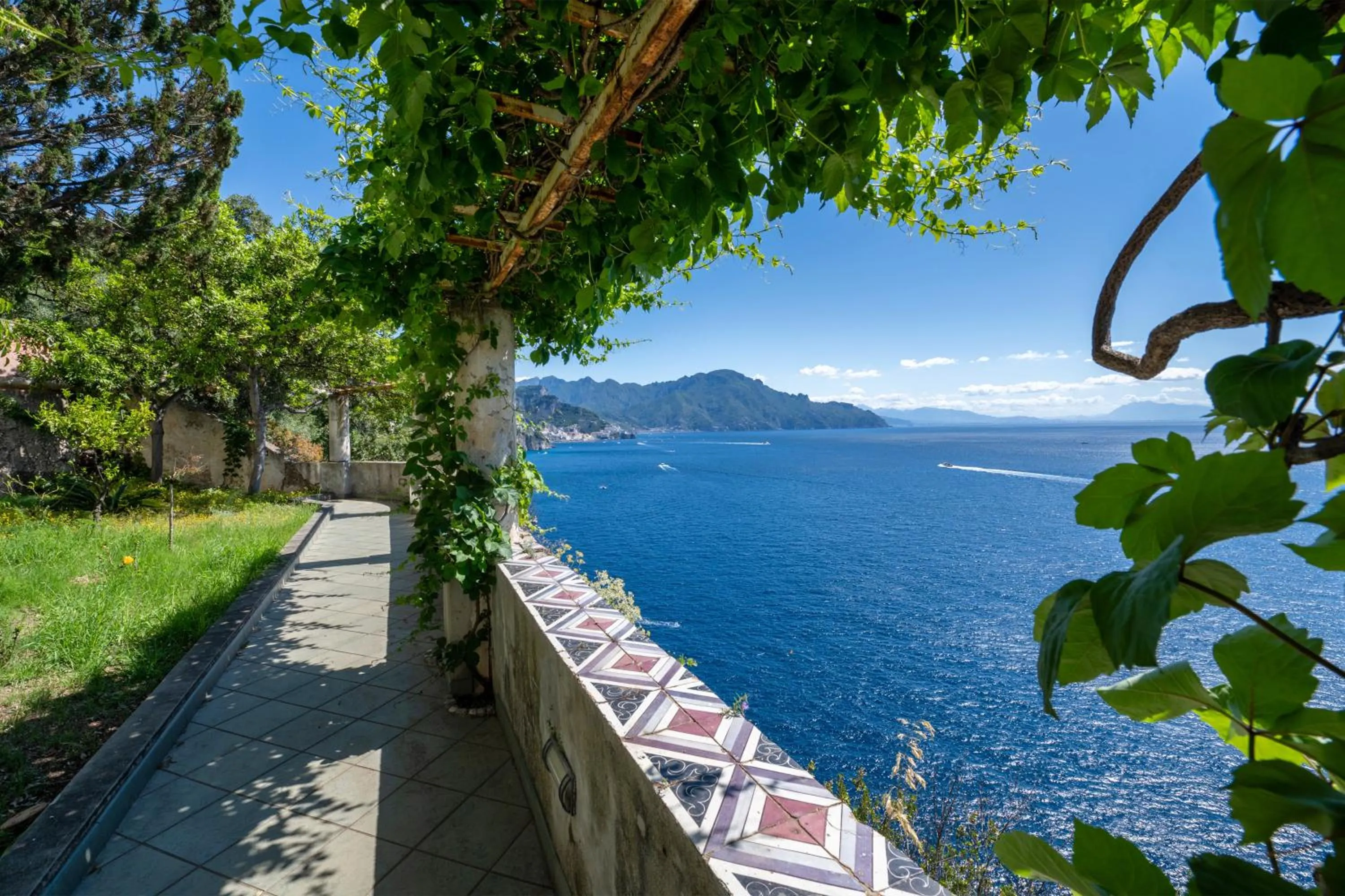 Spring in Hotel Belvedere