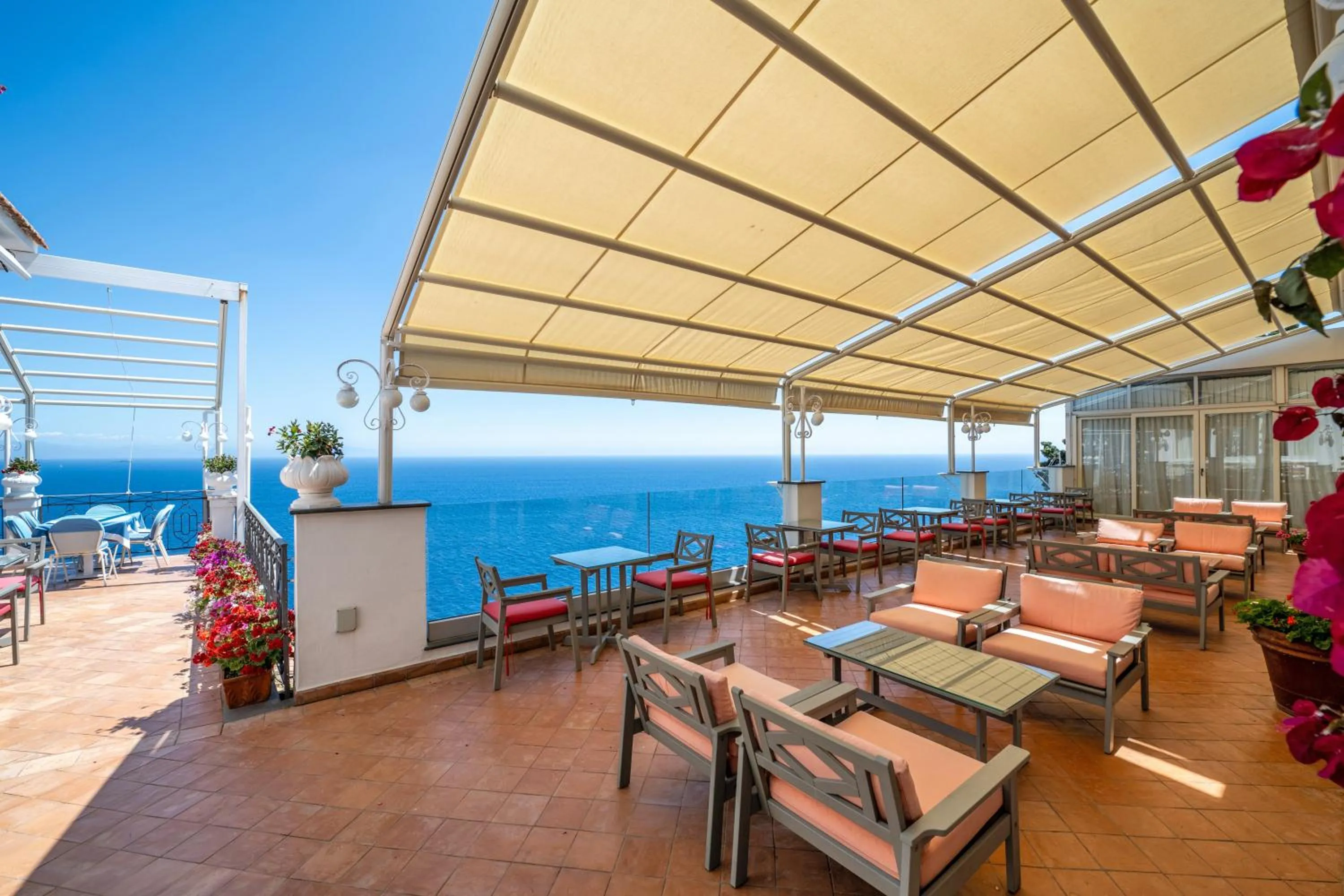 Patio in Hotel Belvedere