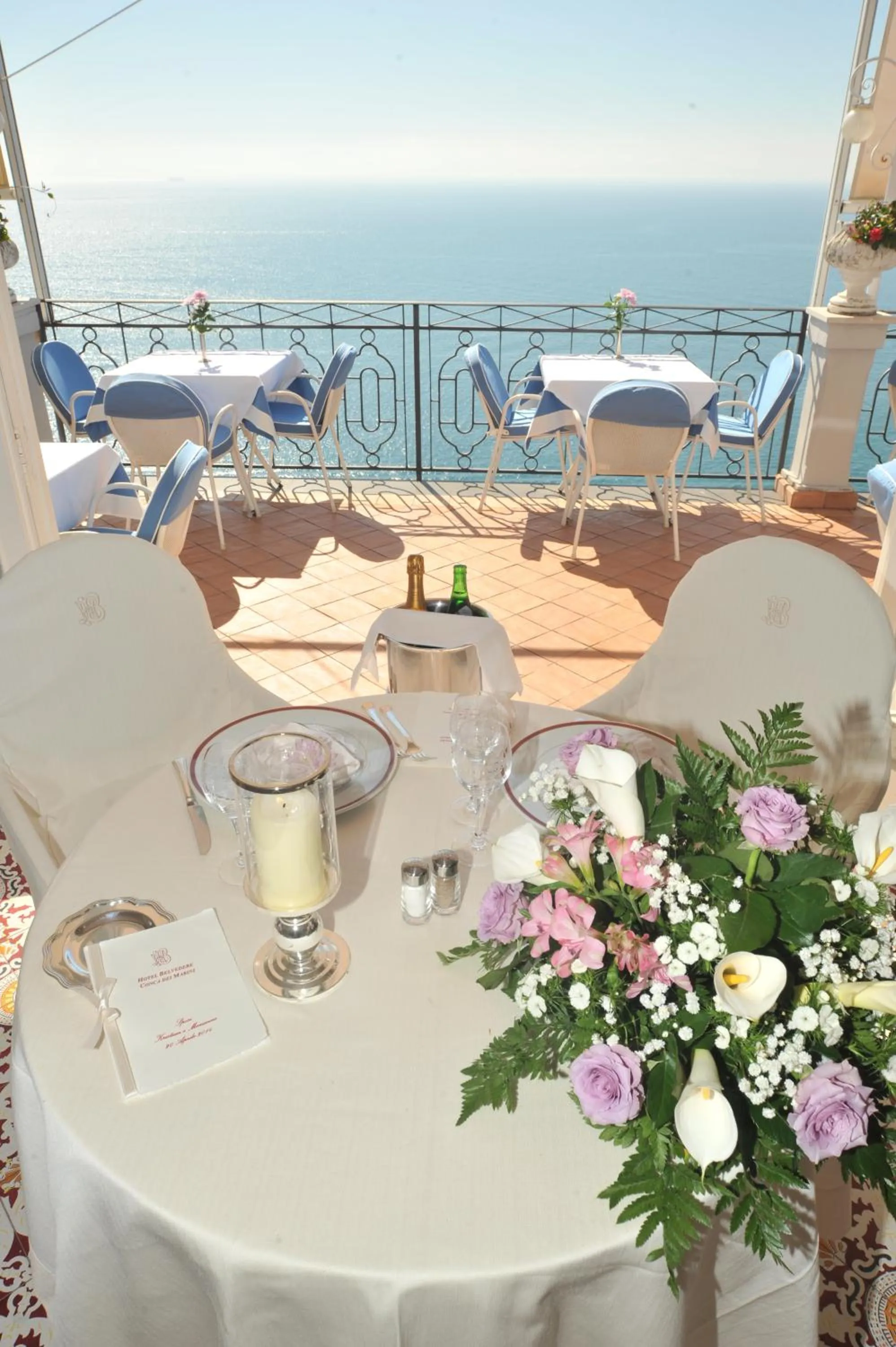 Restaurant/places to eat in Hotel Belvedere