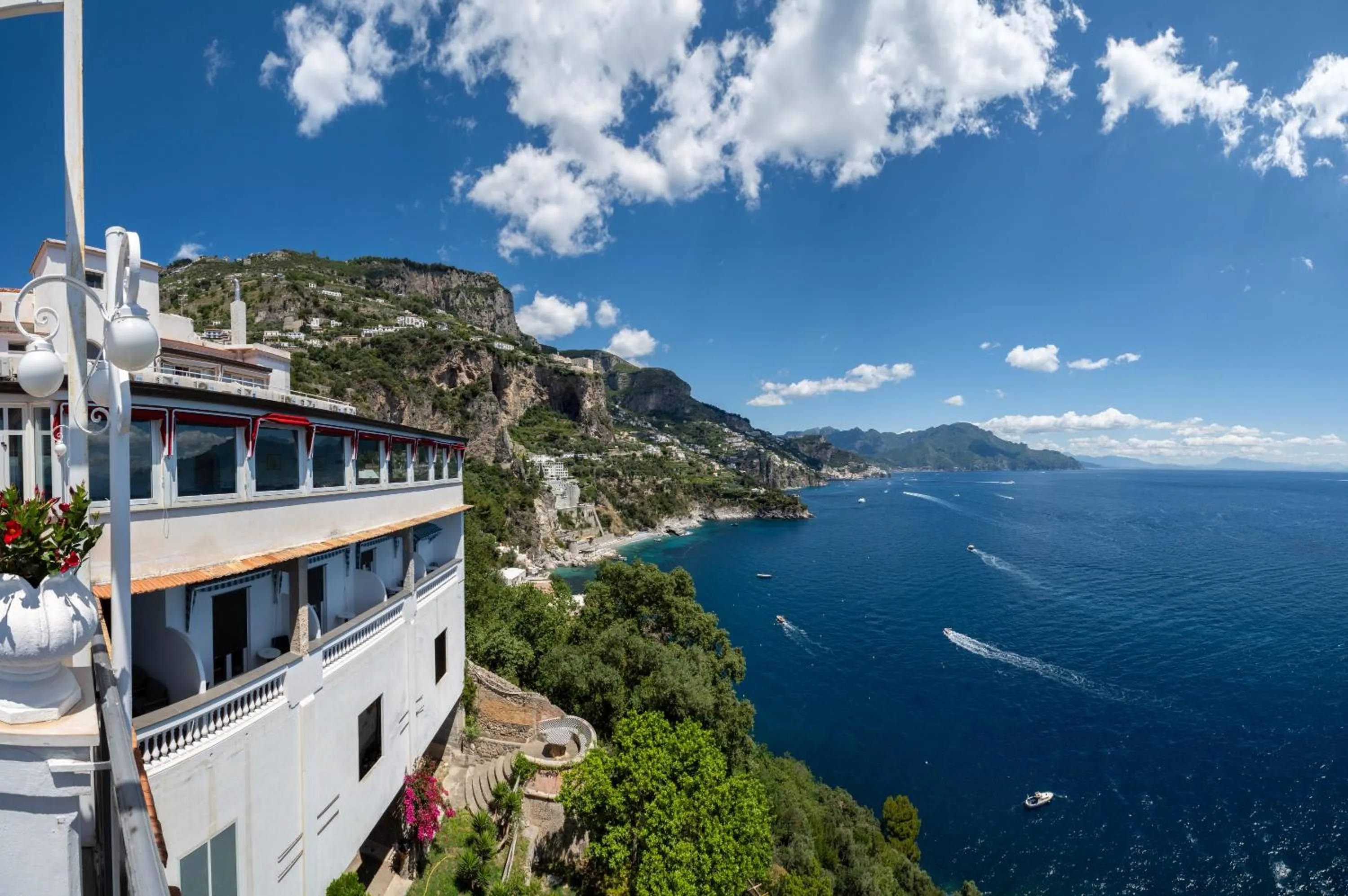 Property building in Hotel Belvedere