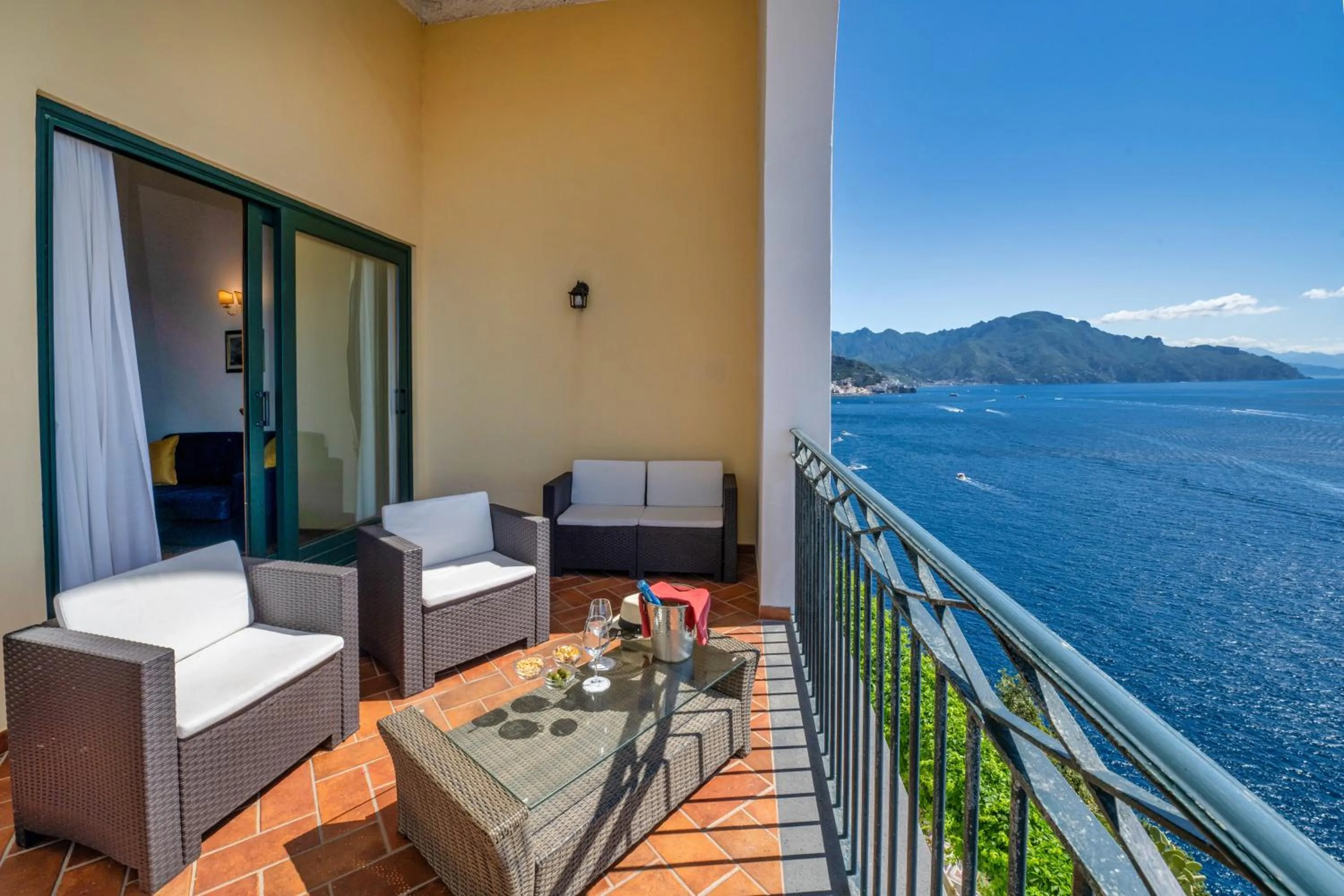 Day in Hotel Belvedere