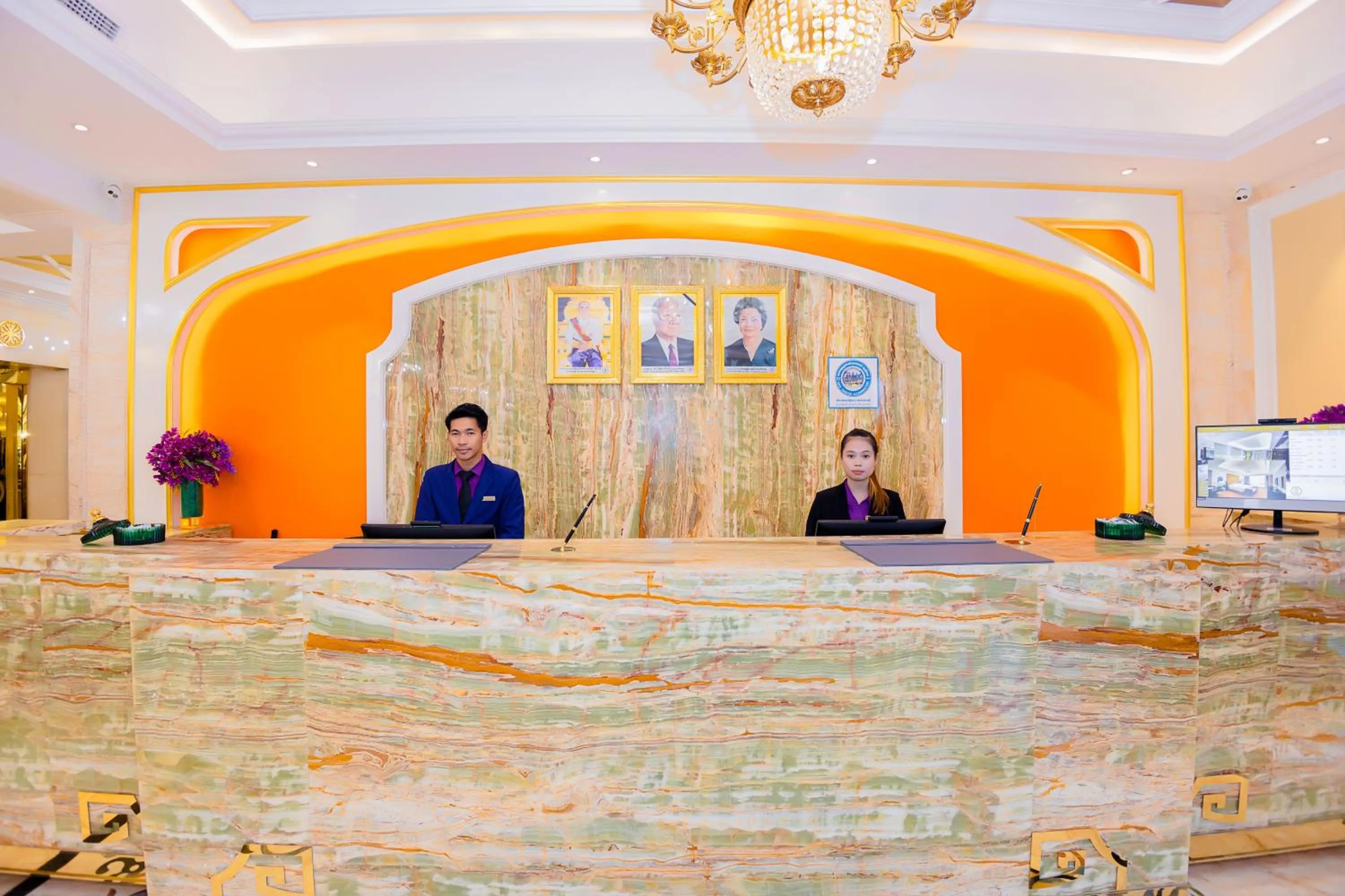 Lobby or reception in Continental Xin Hao Hotel and Resort 洲际新濠酒店