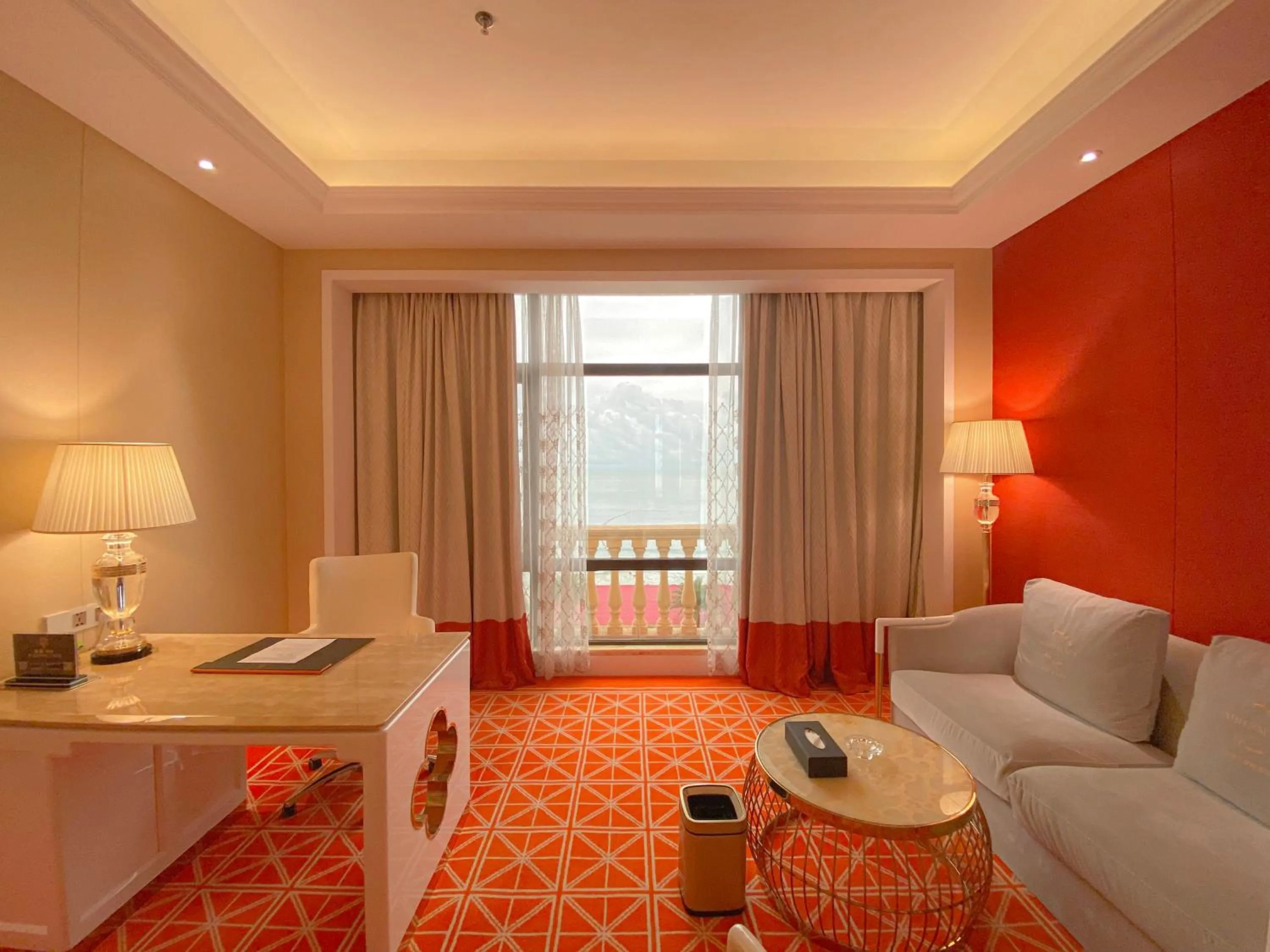 Living room in Continental Xin Hao Hotel and Resort 洲际新濠酒店