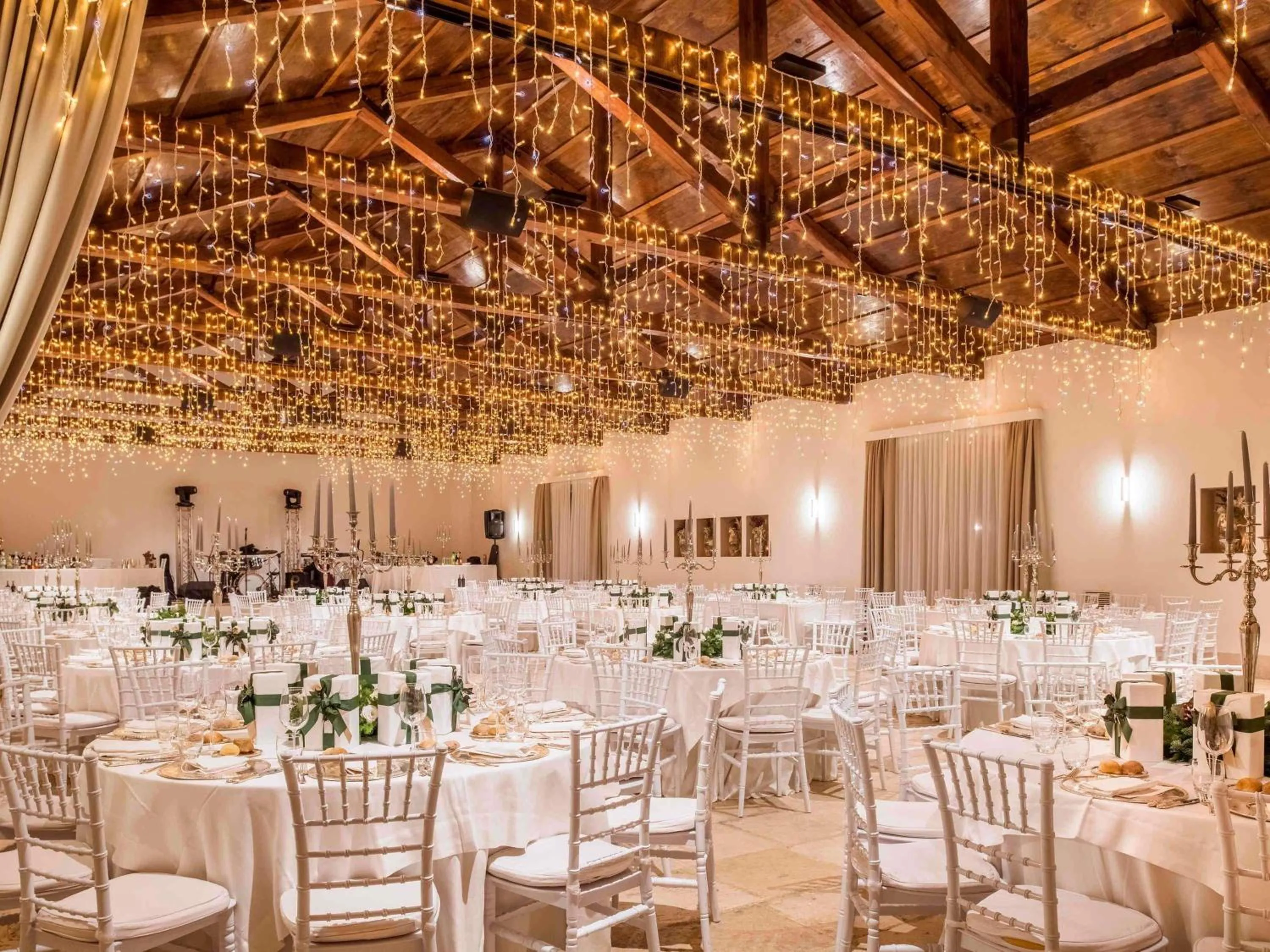 wedding in Mercure Villa Romanazzi Carducci Bari