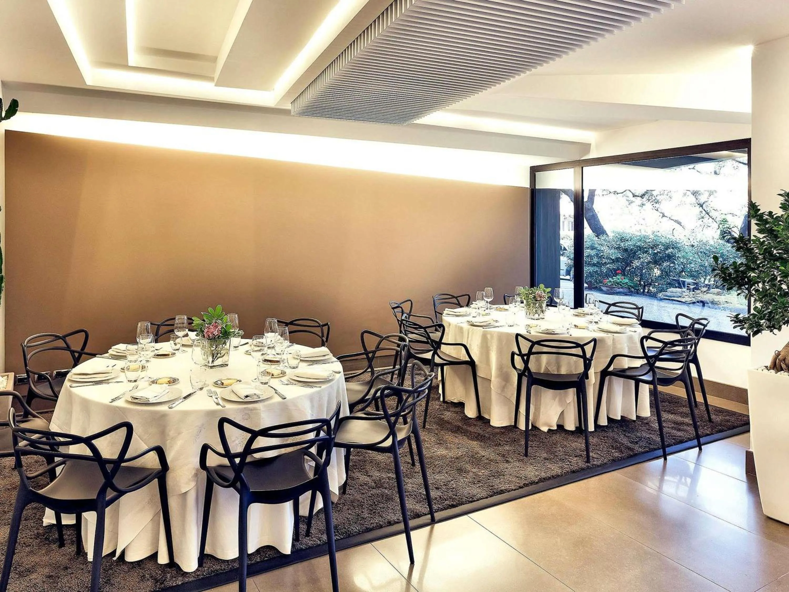 Restaurant/places to eat in Mercure Villa Romanazzi Carducci Bari