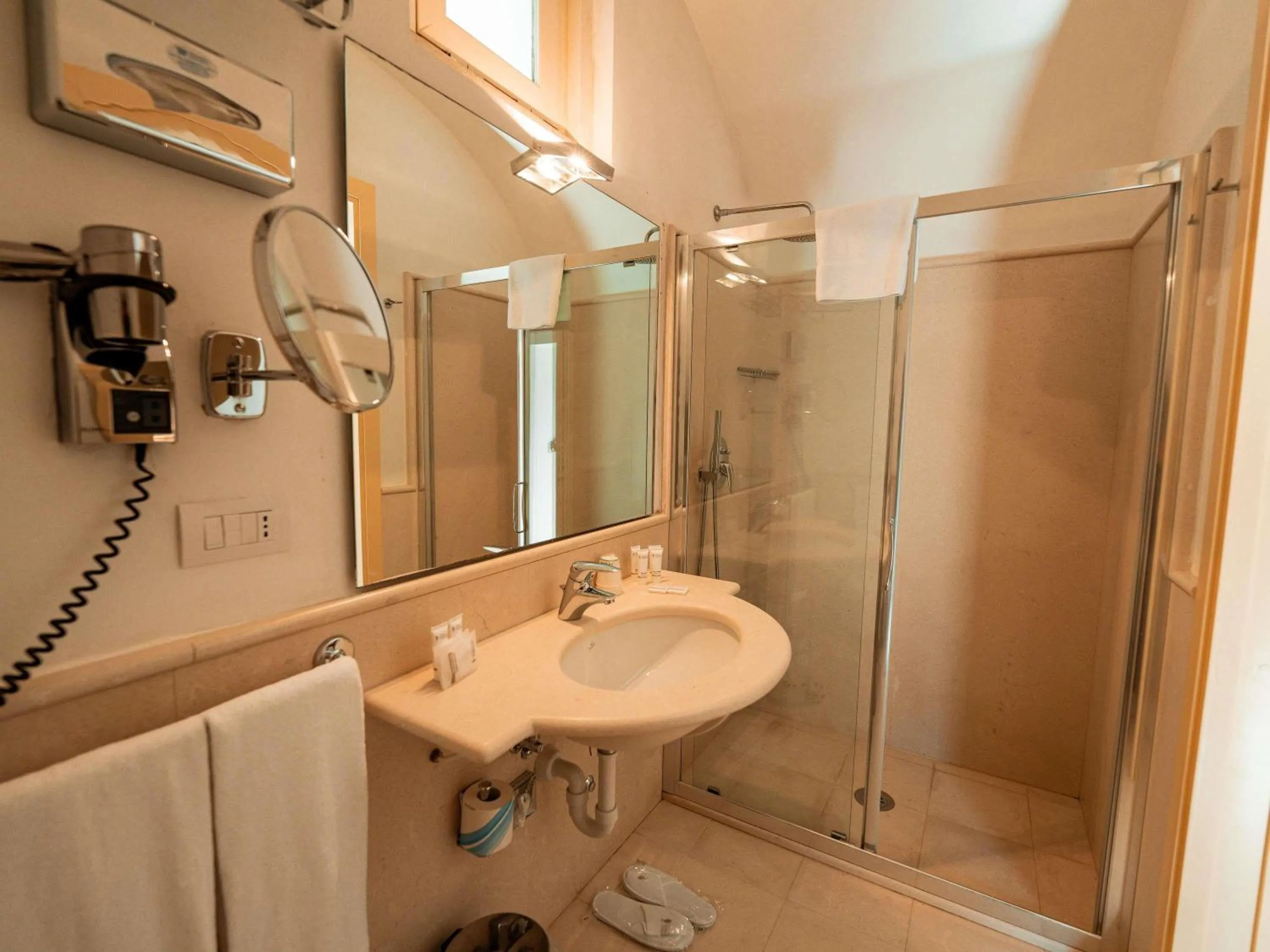 Bedroom in Mercure Villa Romanazzi Carducci Bari