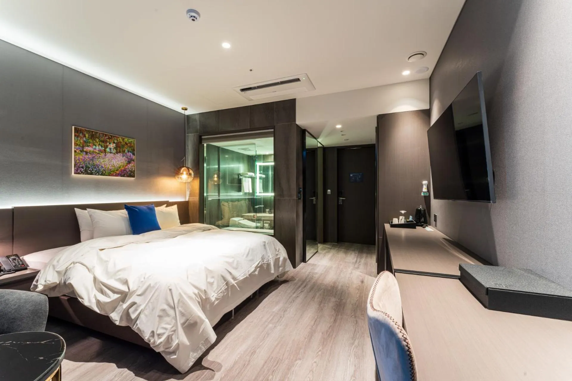 Photo of the whole room, Bed in Hotel SoulHada