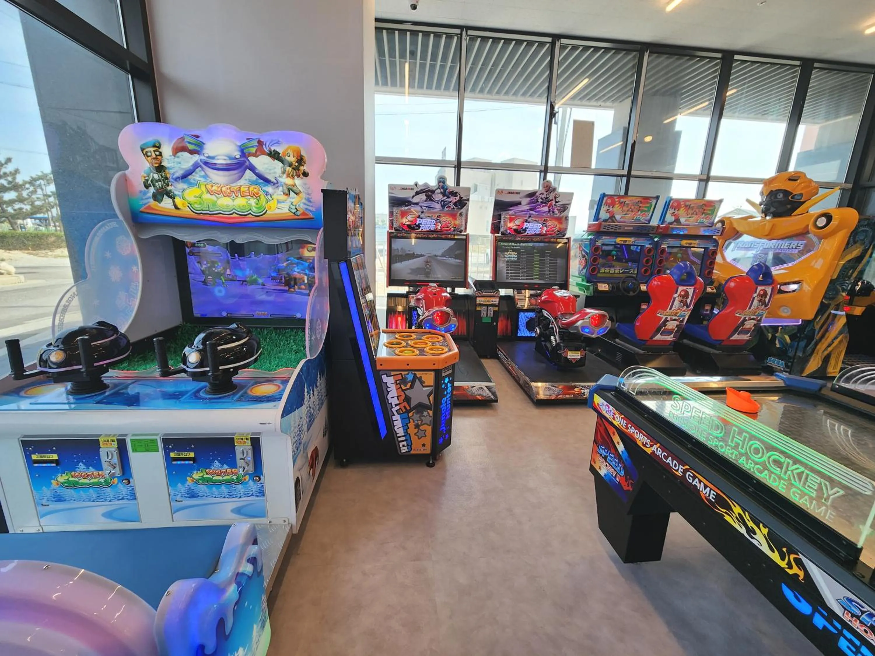 Game Room in Gangneung Chonpines Ocean Suites Hotel