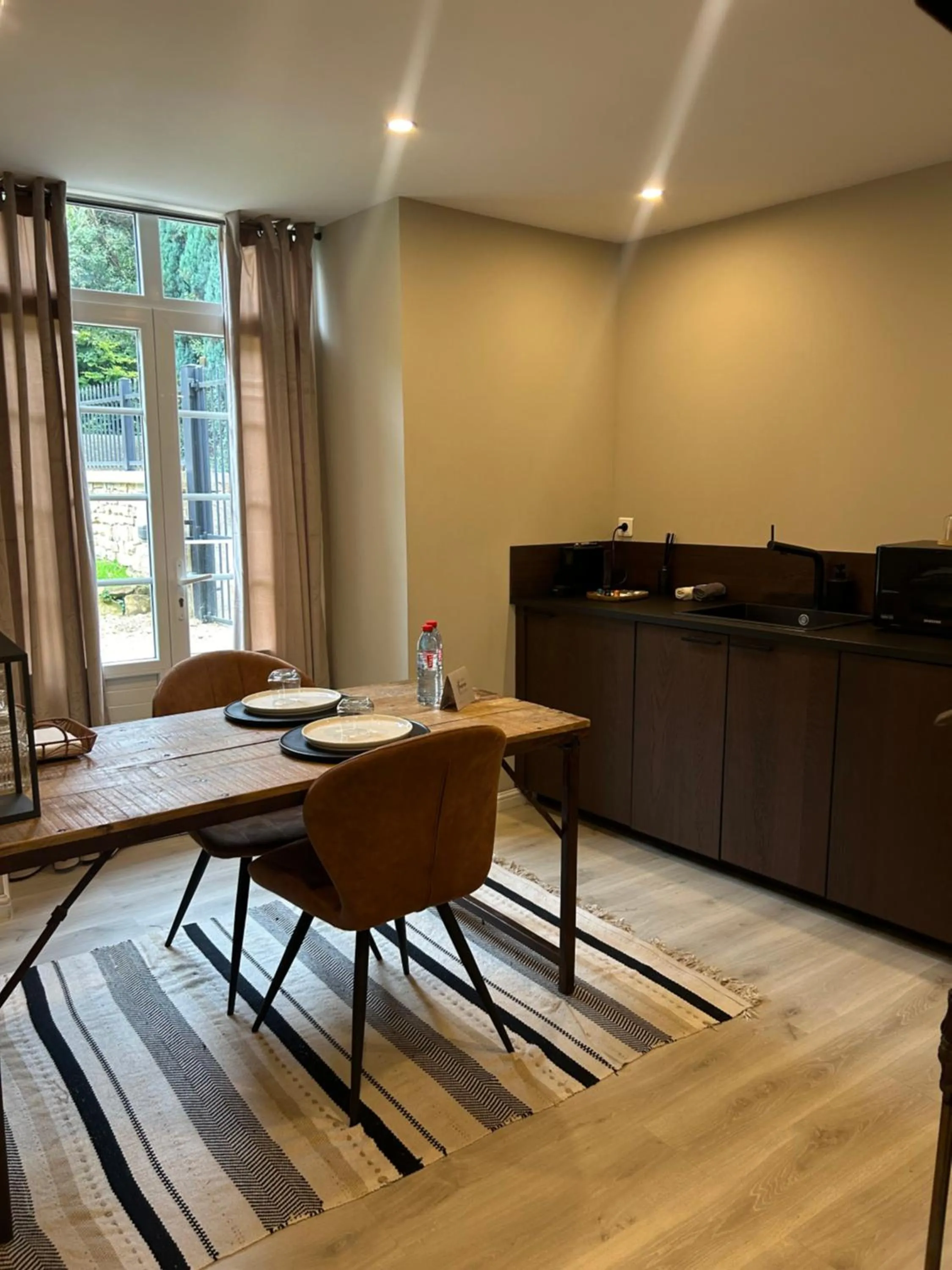 Kitchen or kitchenette in La Jonquette