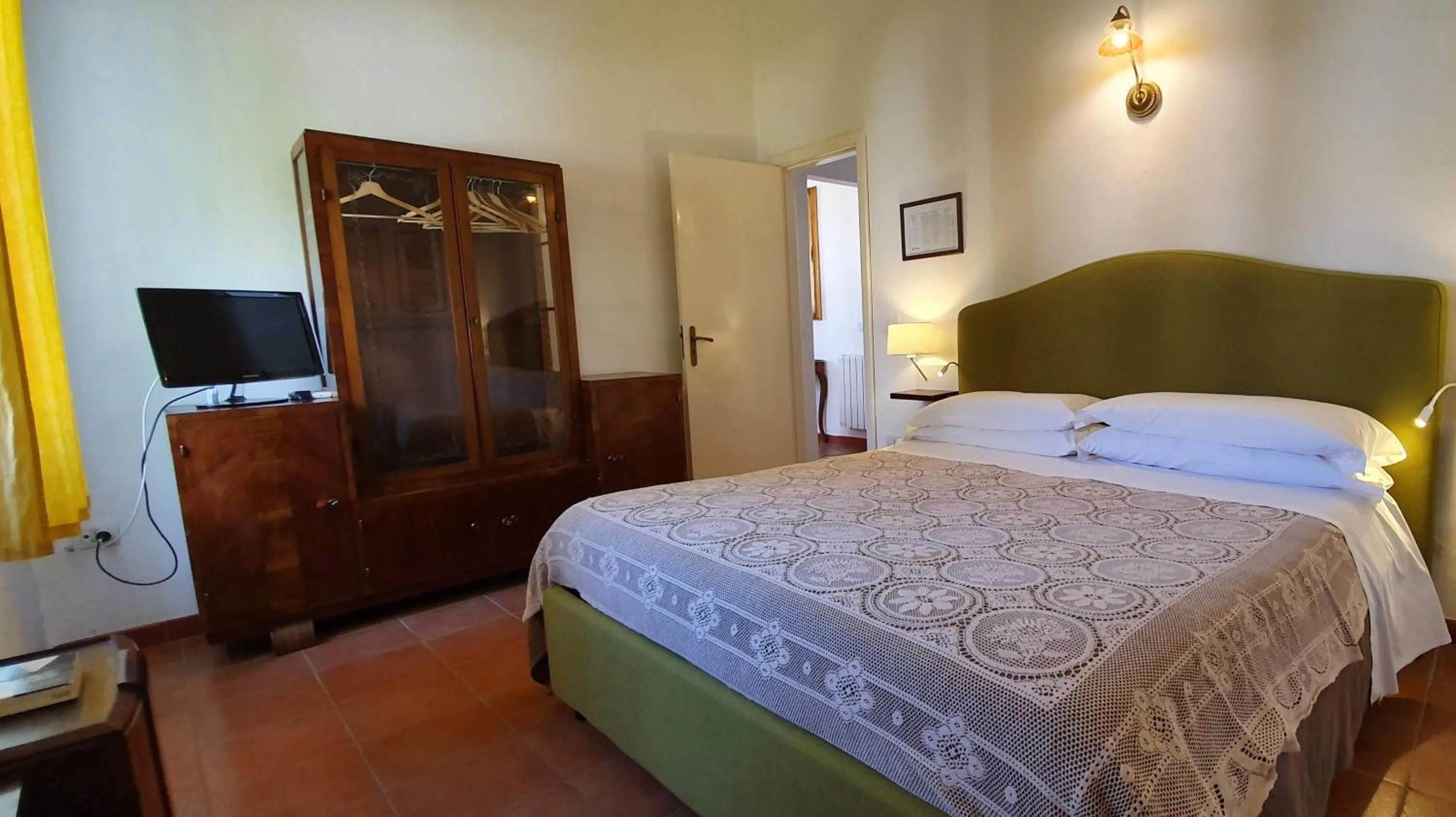 Photo of the whole room, Bed in Agriturismo Fattoria Terranova