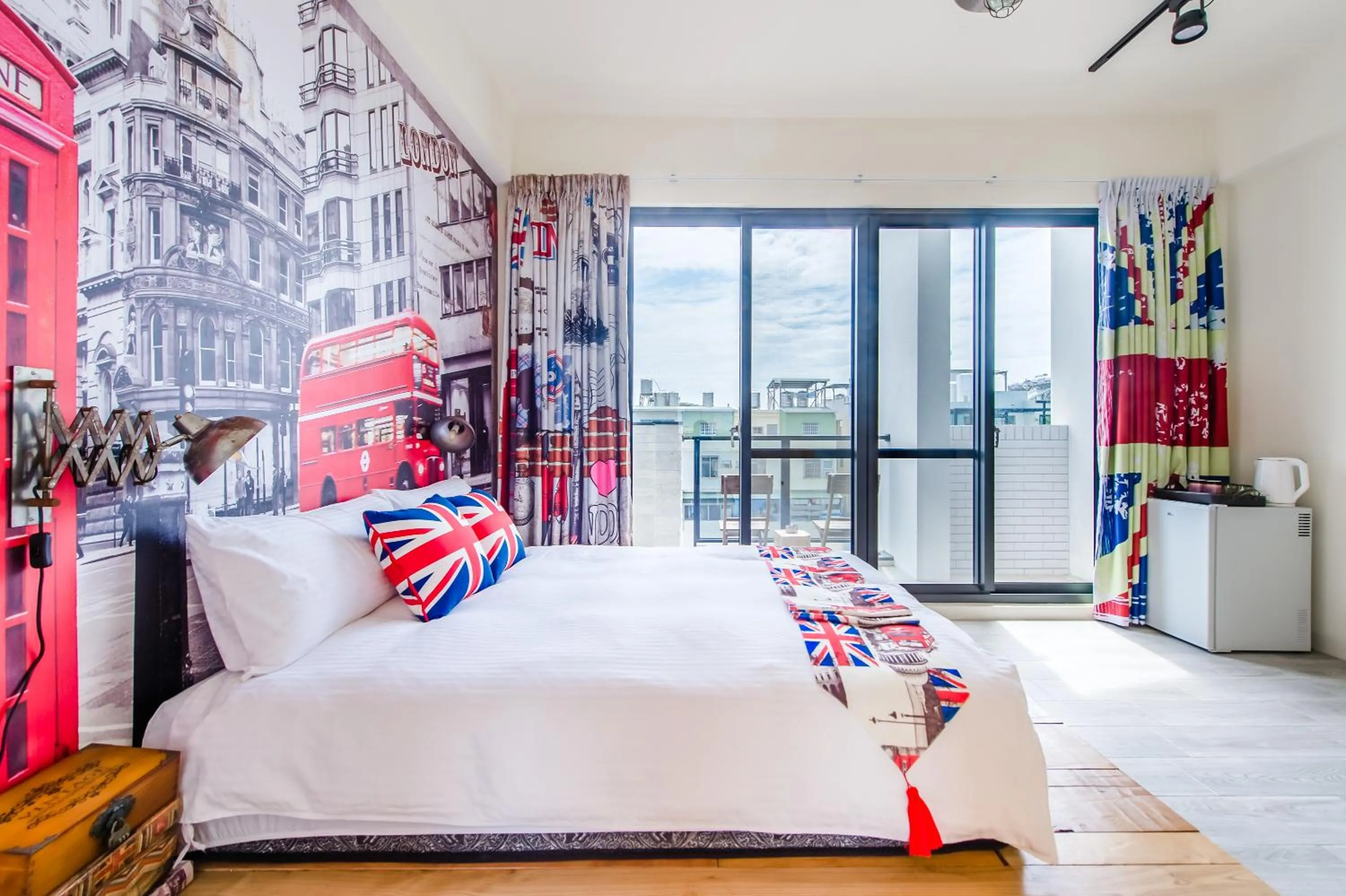 Bedroom, Bed in Flying Club