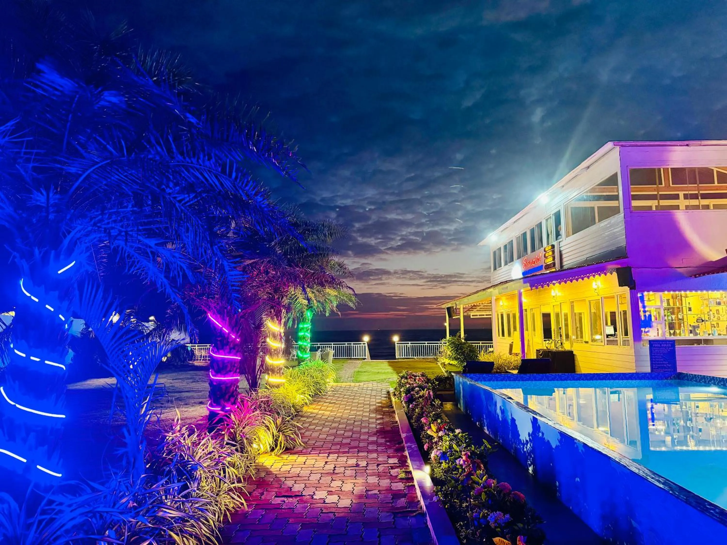 Swimming pool in Maargit Beach Resort