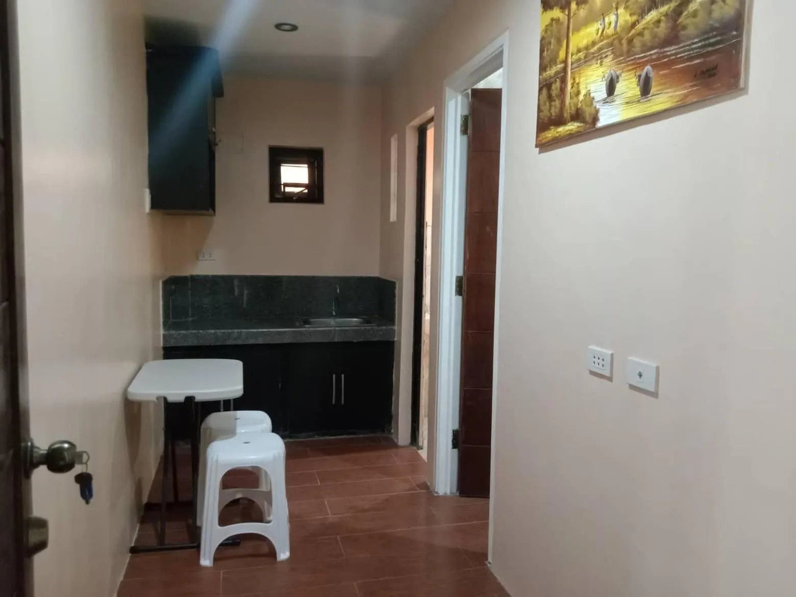 Dining area in RedDoorz @ JJ & KAYE APARTMENT