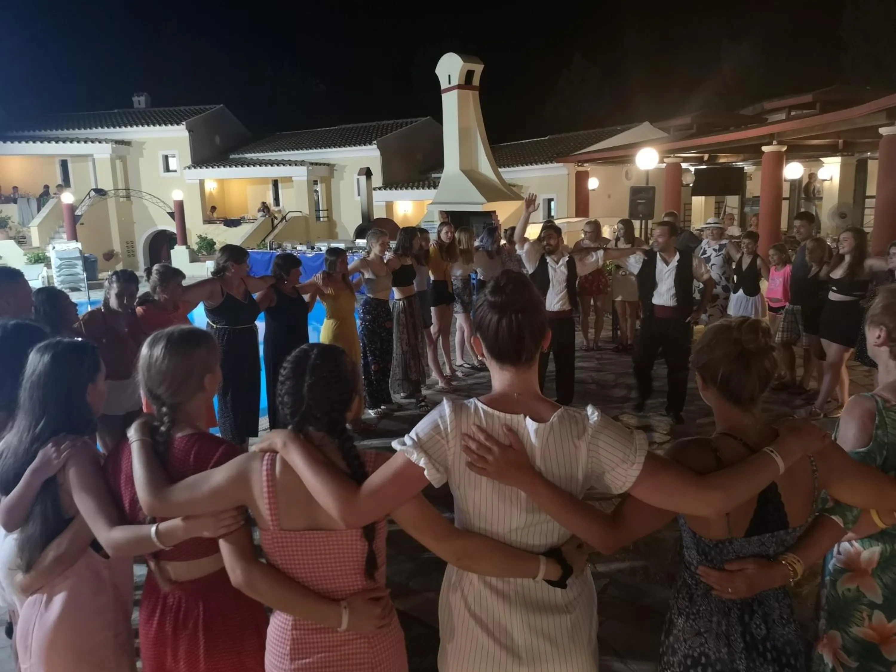 Evening entertainment in Mediterranean Blue