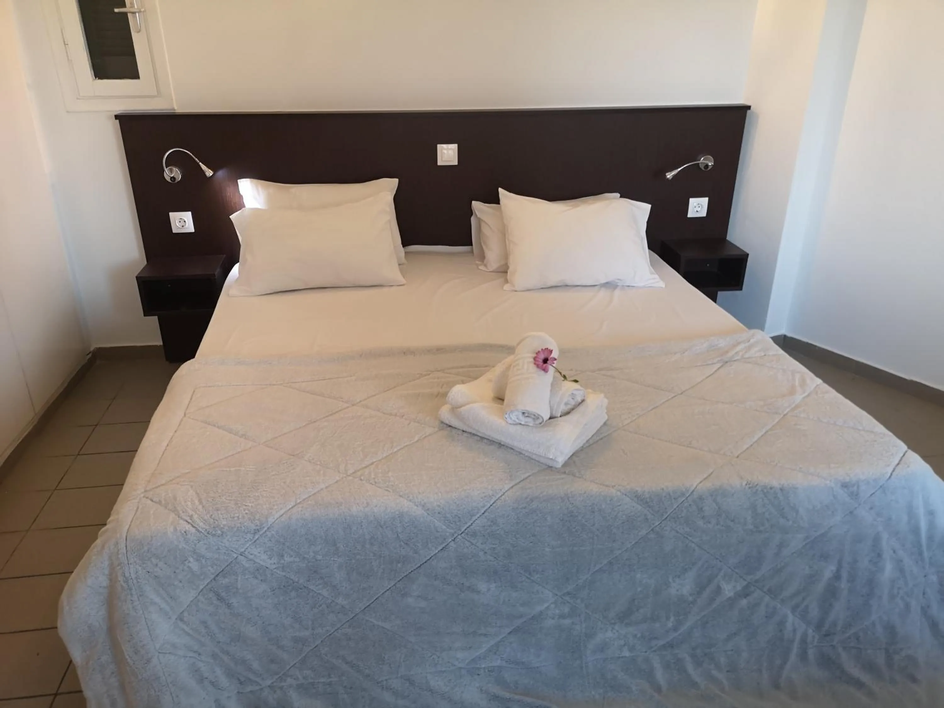 Bedroom, Bed in Mediterranean Blue