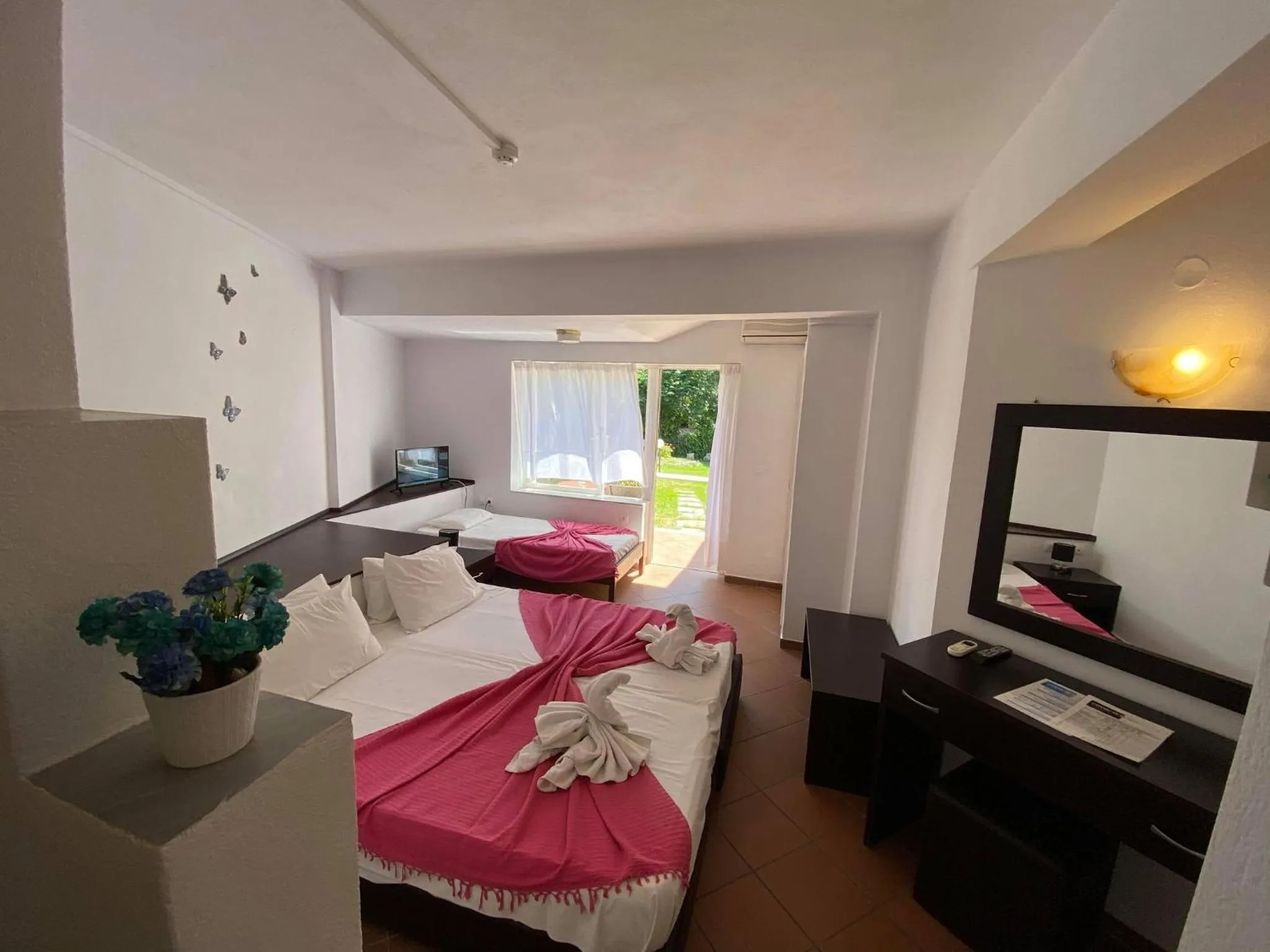 Bedroom, Bed in Mediterranean Blue