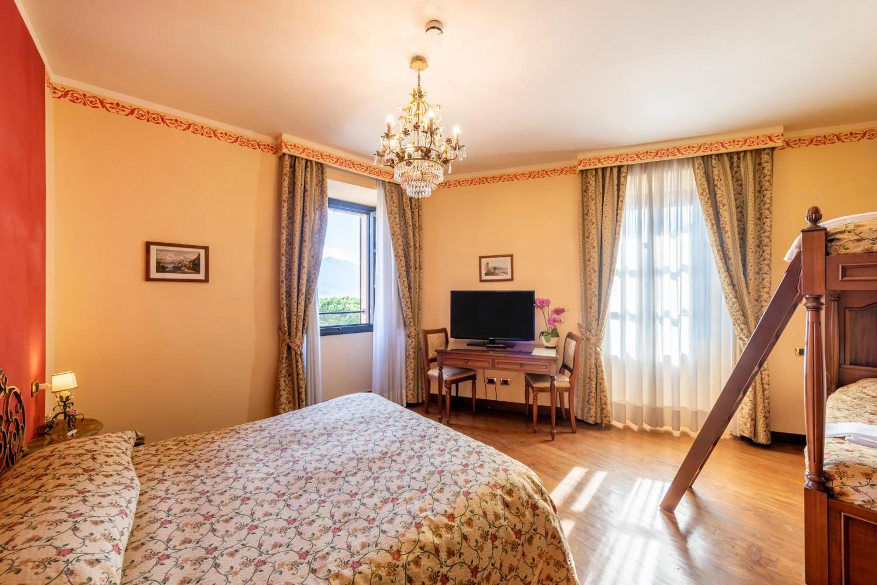 Photo of the whole room, Bed in La Dependance