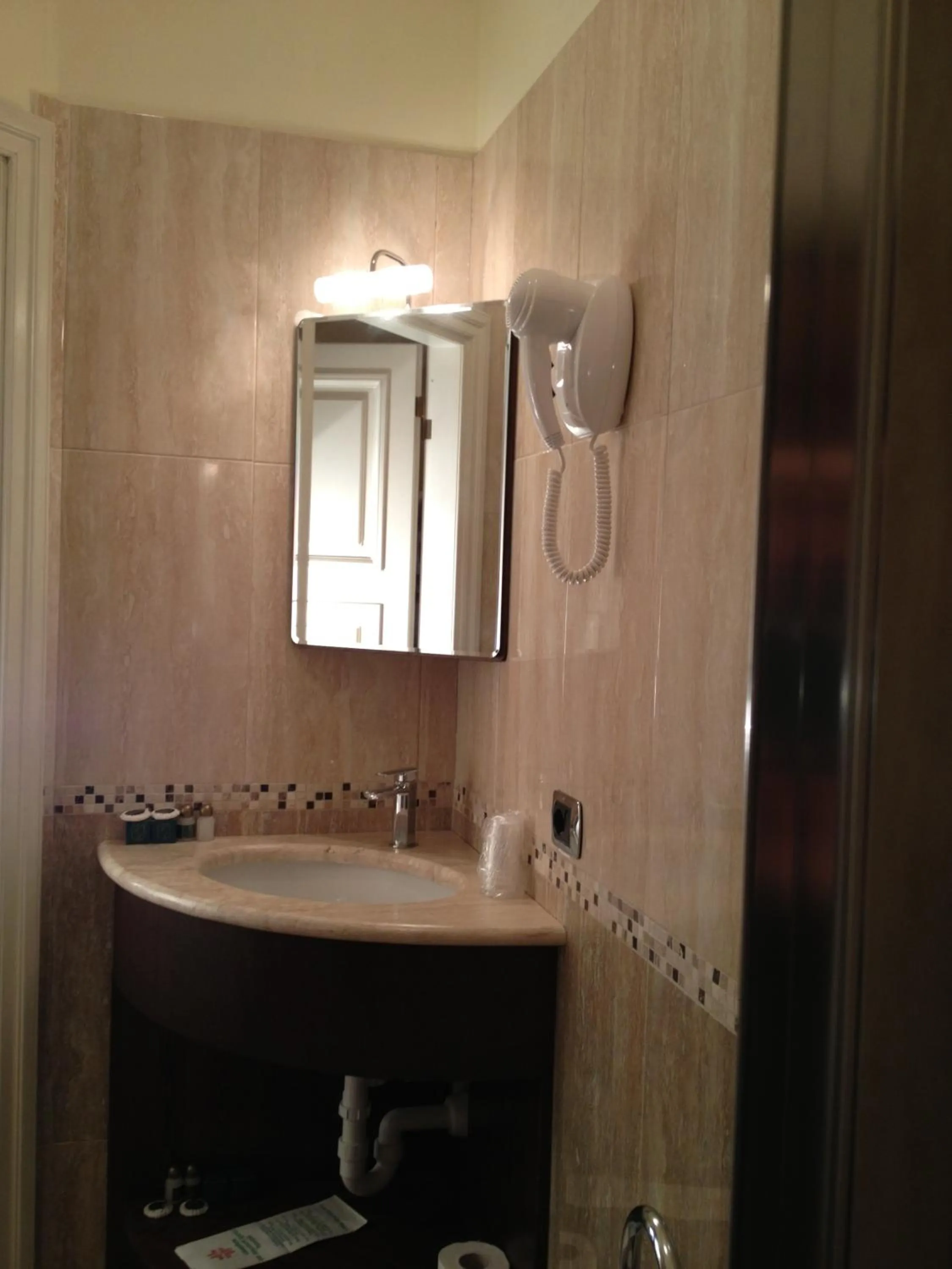 Bathroom in La Dependance