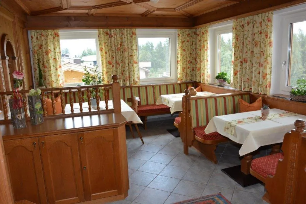 Restaurant/places to eat in Haus Panorama