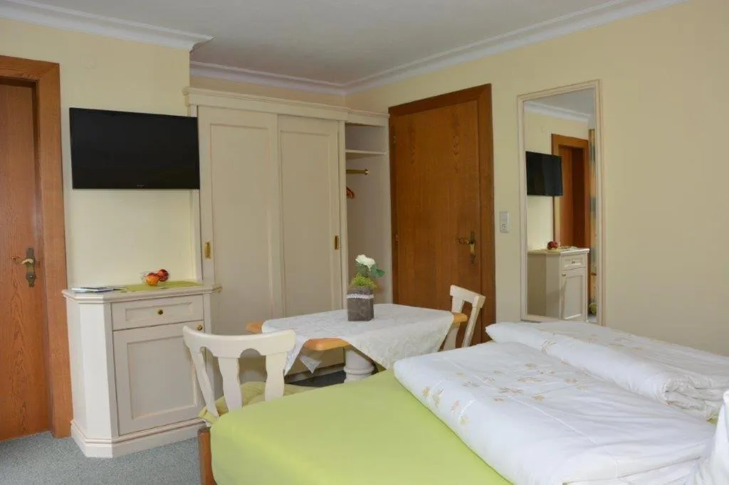 Bed in Haus Panorama