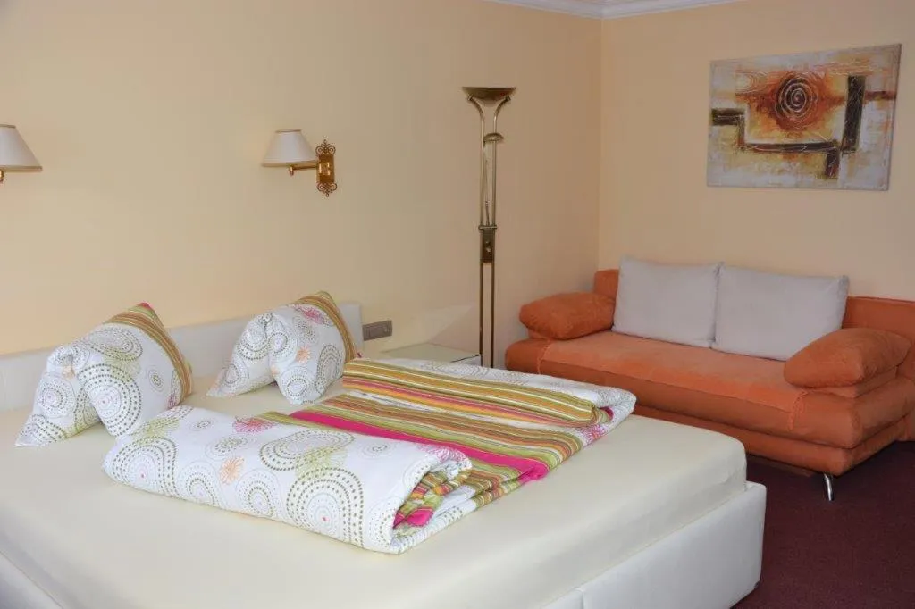 Bed in Haus Panorama