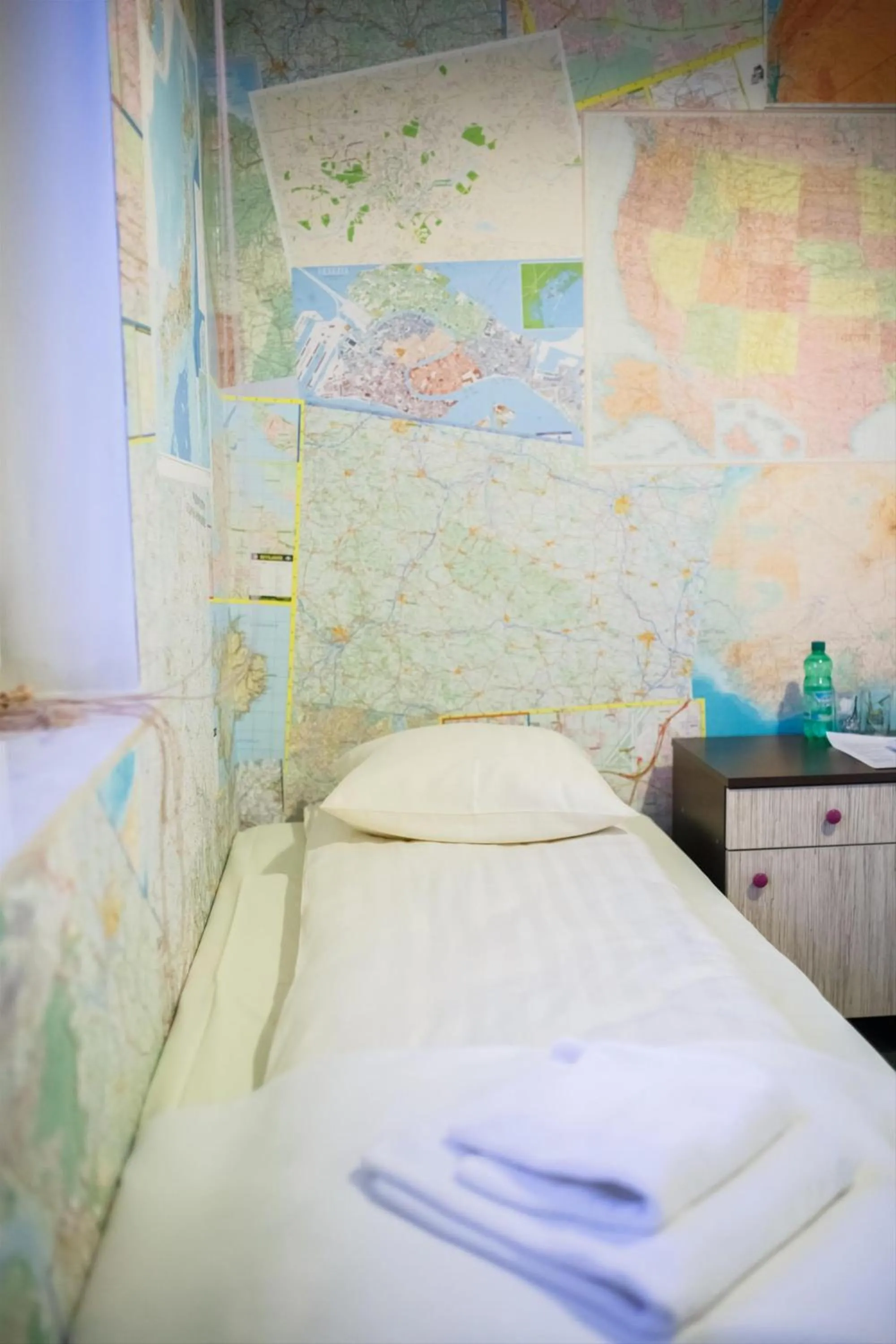 Bed in GarageHotel