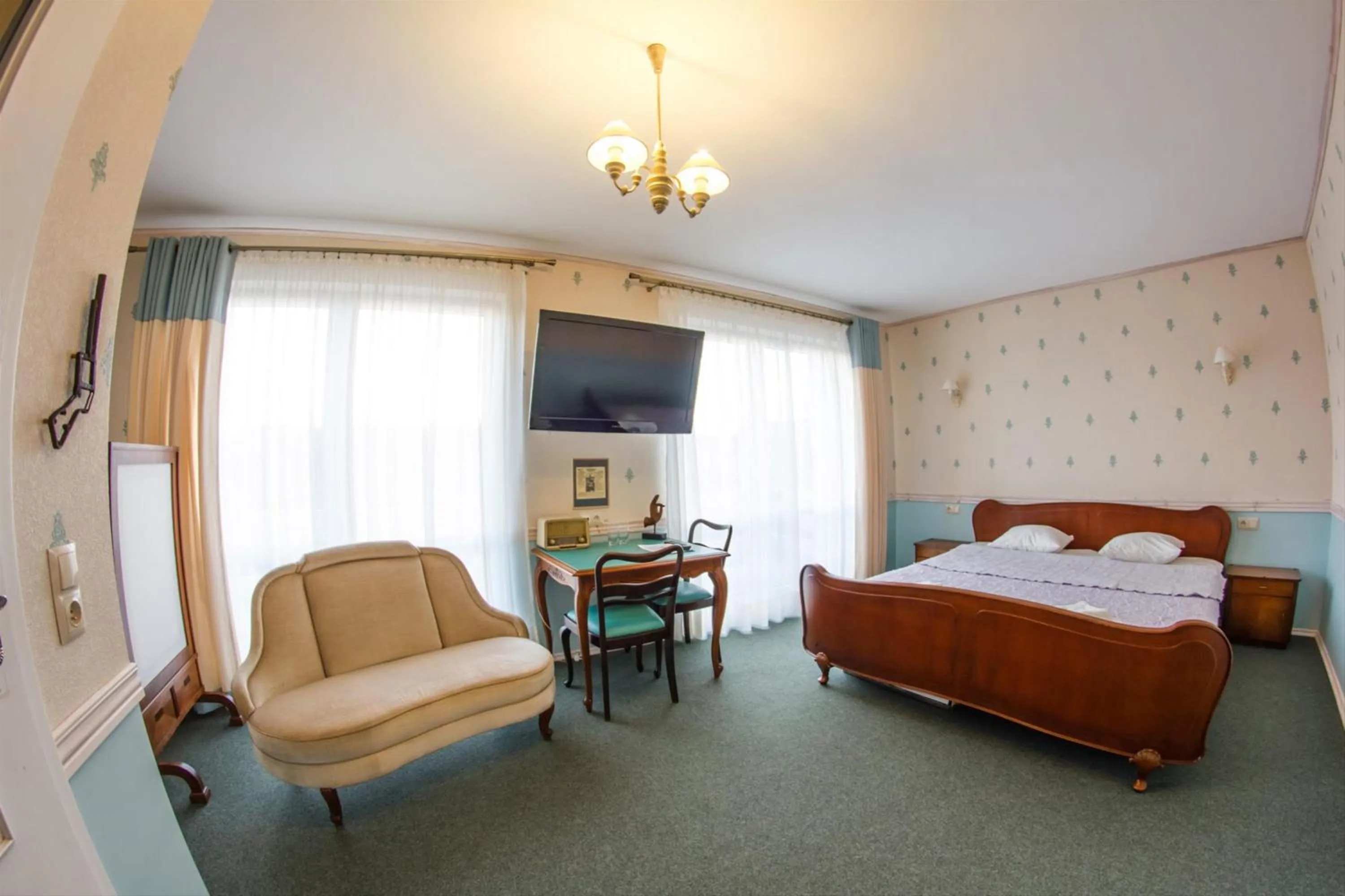 Bed in GarageHotel