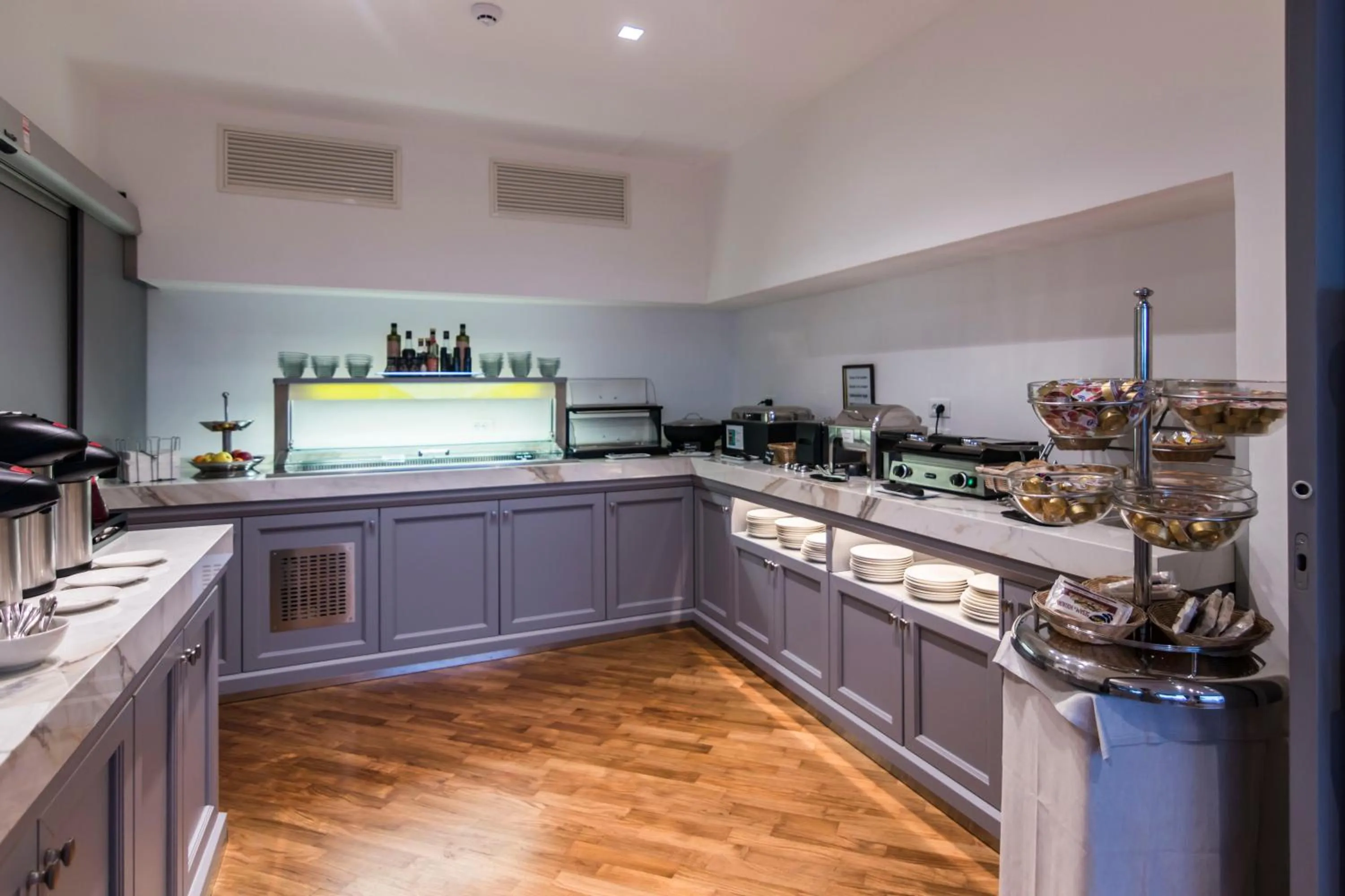 Breakfast in Hotel Laurin