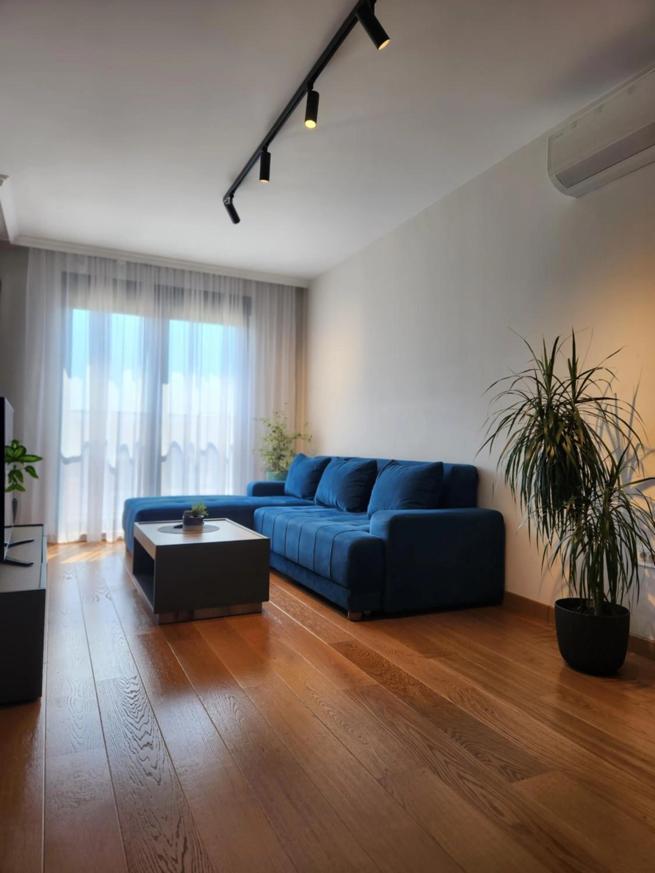 Green Apartments Podgorica With Garage