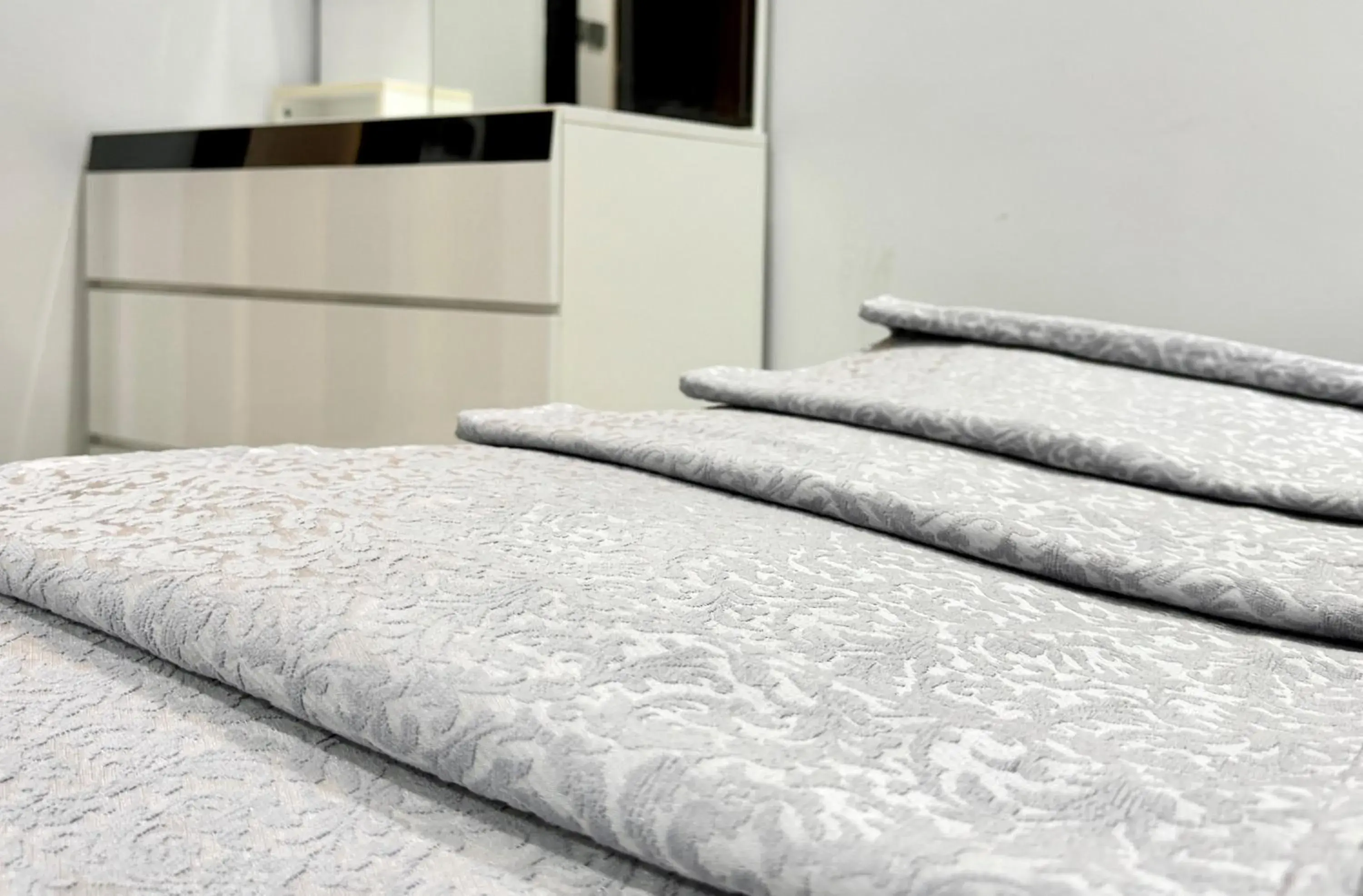 Small Twin Room in Al Safwa One Small Twin Room in Al Safwa One