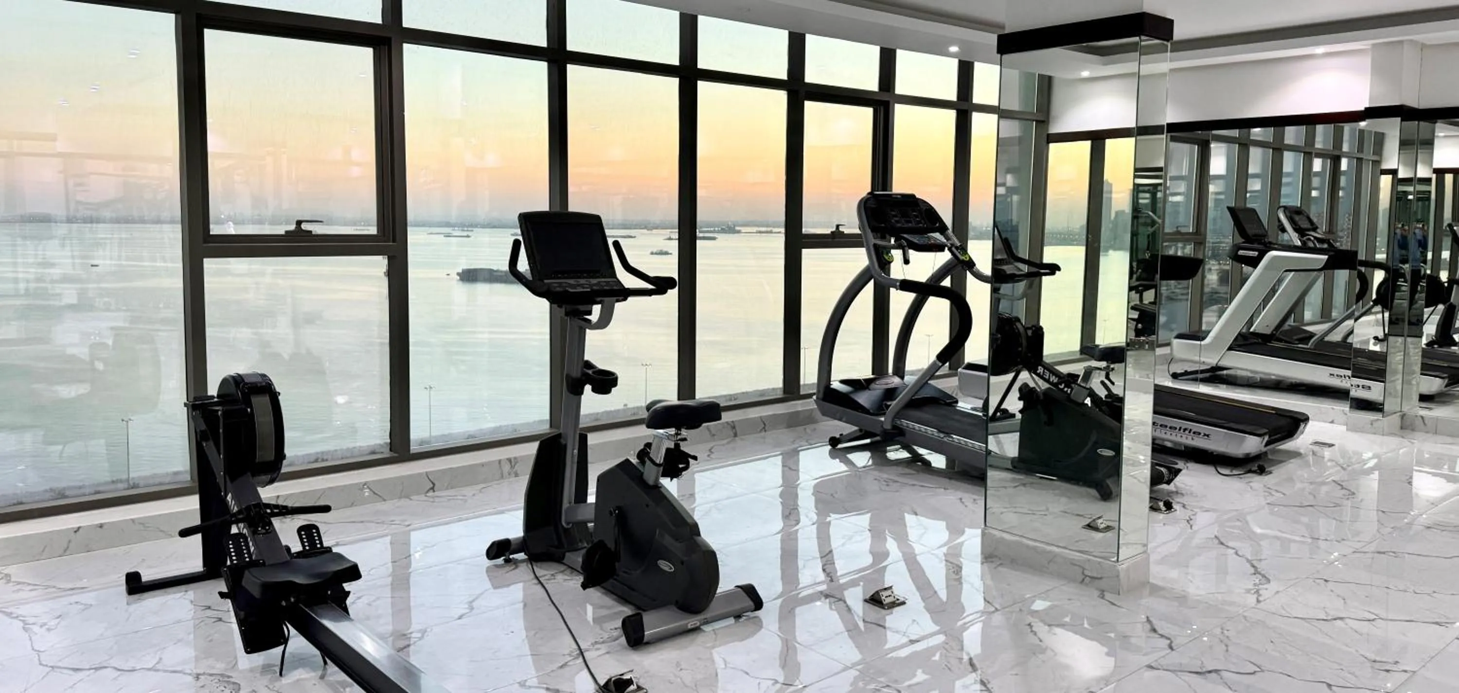 Fitness centre/facilities in Al Safwa One