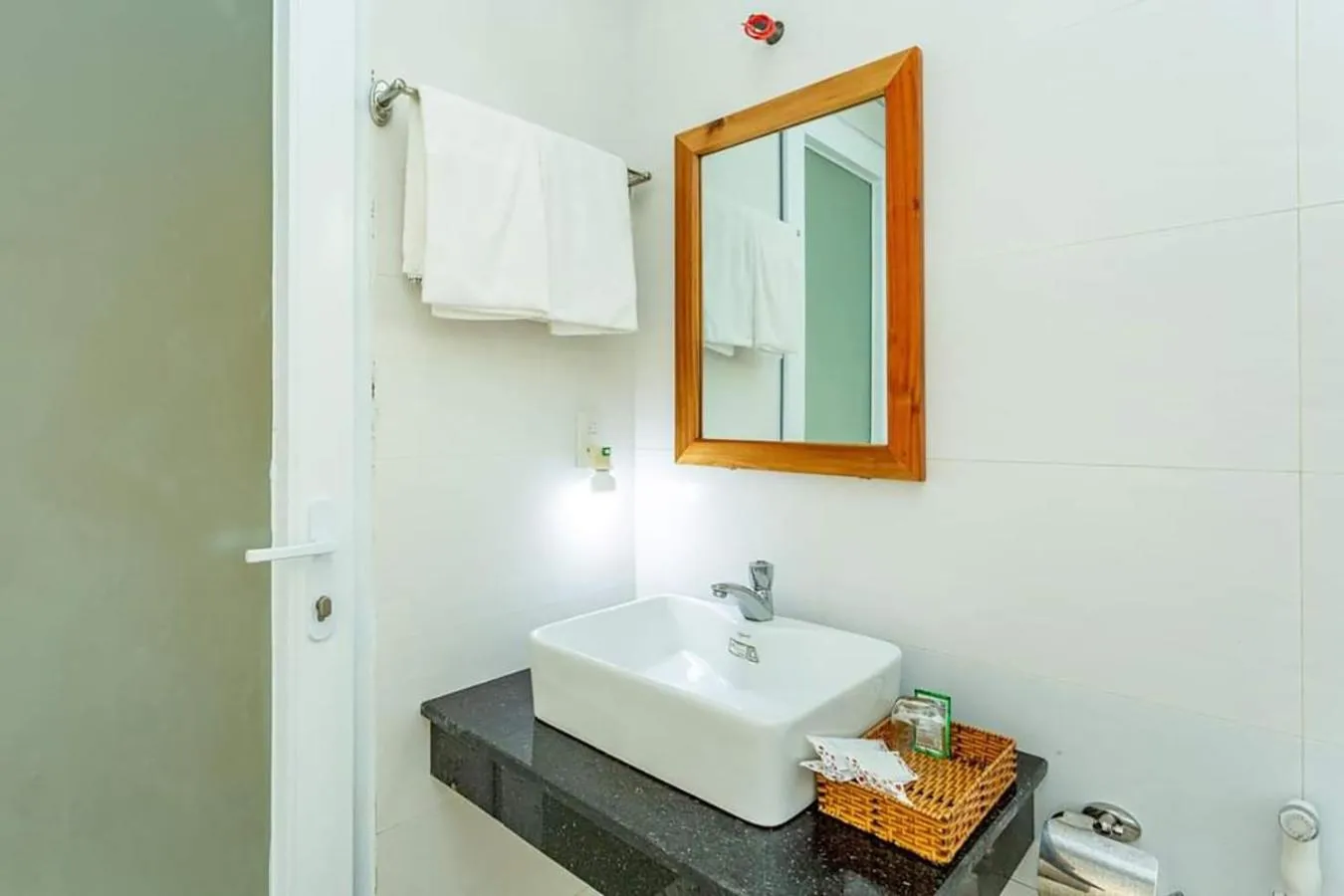 Bathroom in Mộc Lam Bungalow Phú Quốc